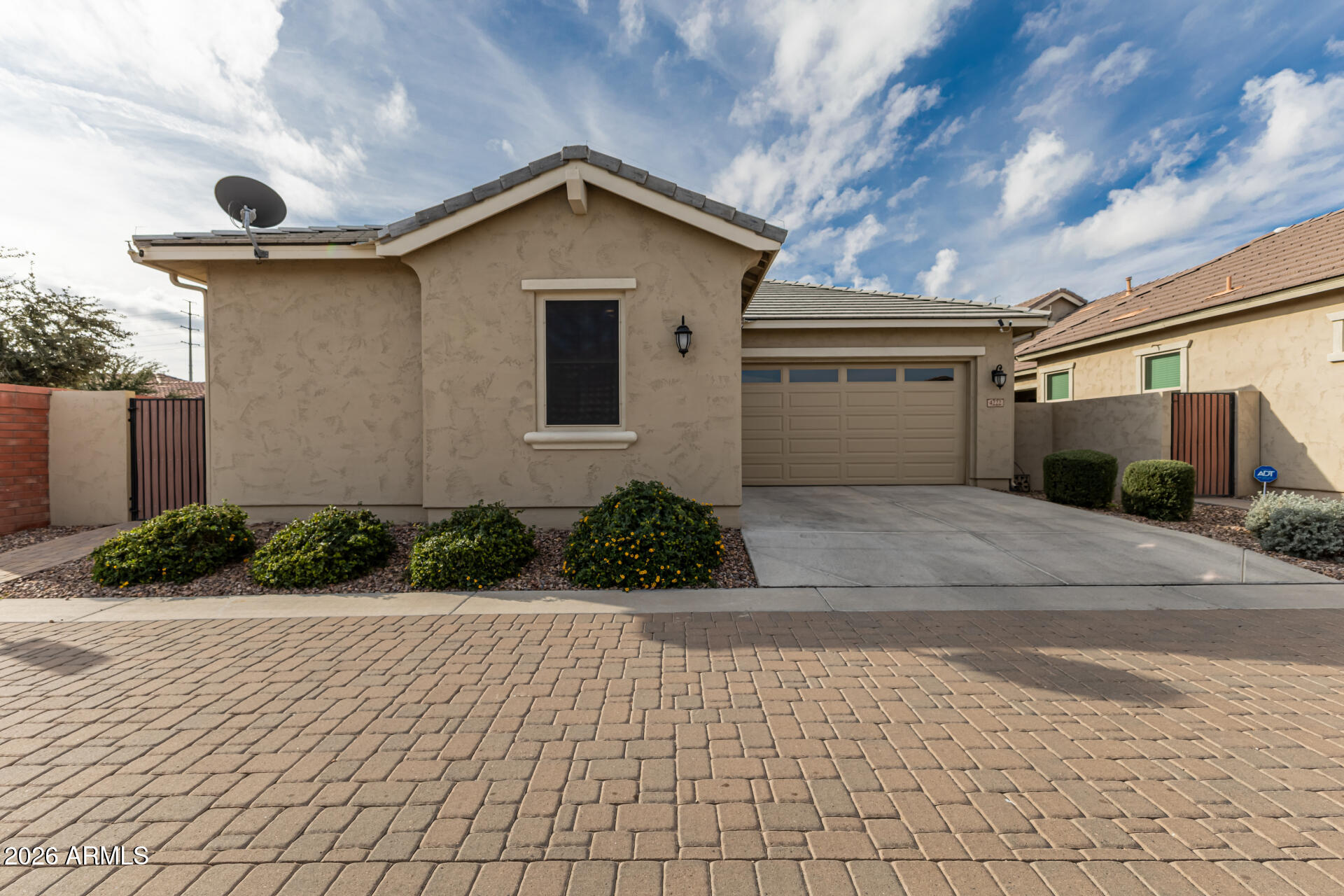 4222 E CYNTHIA Street