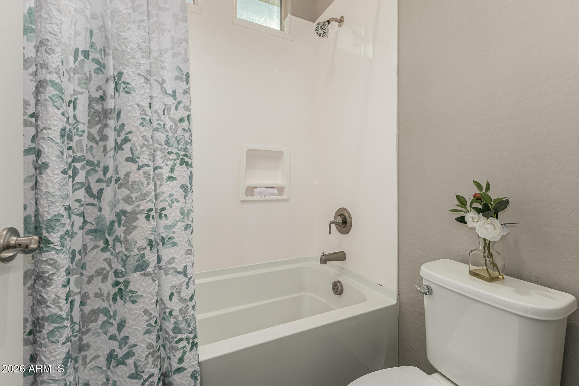 4222 E CYNTHIA Street