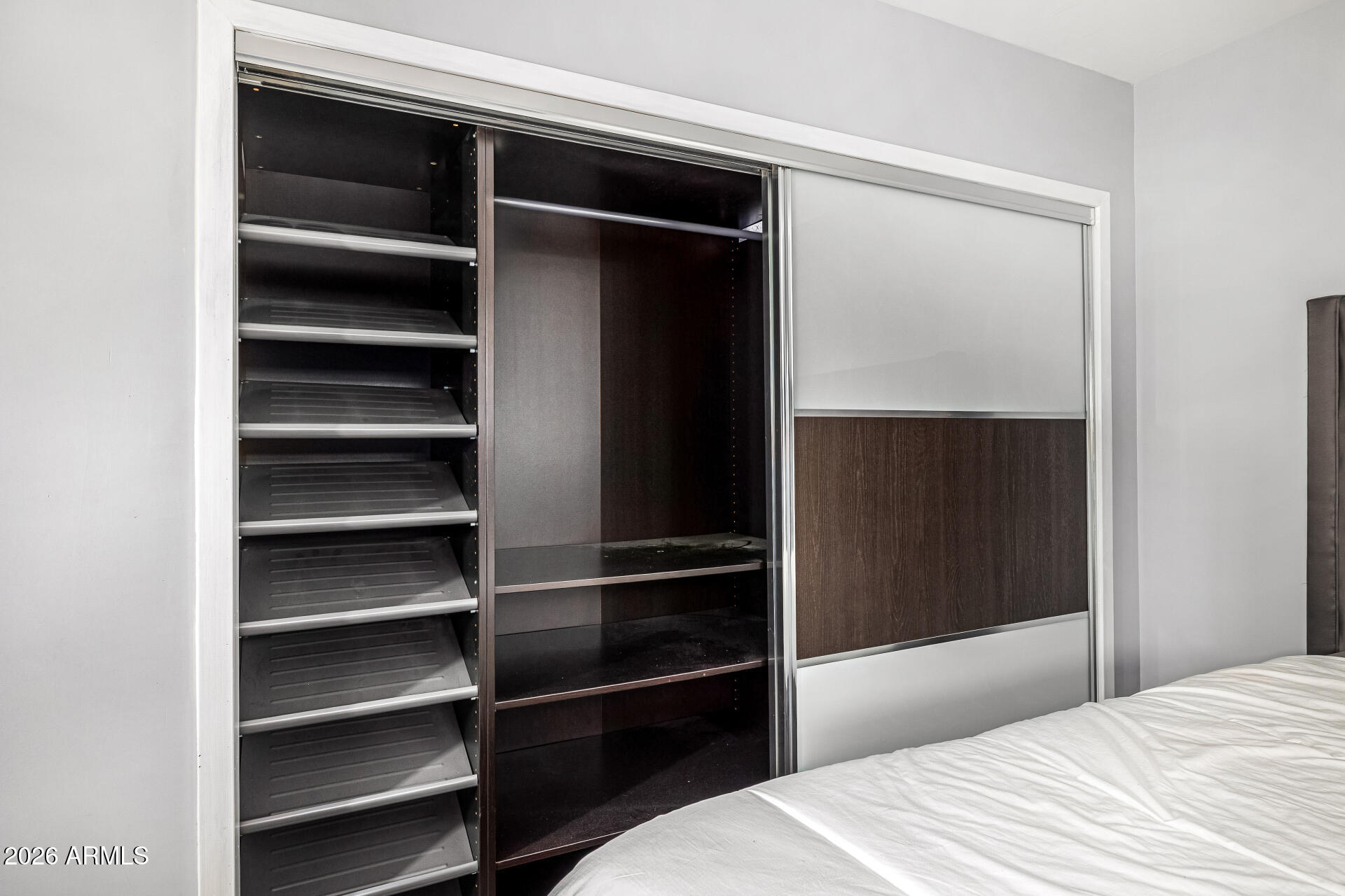 1107 W OSBORN Road 118