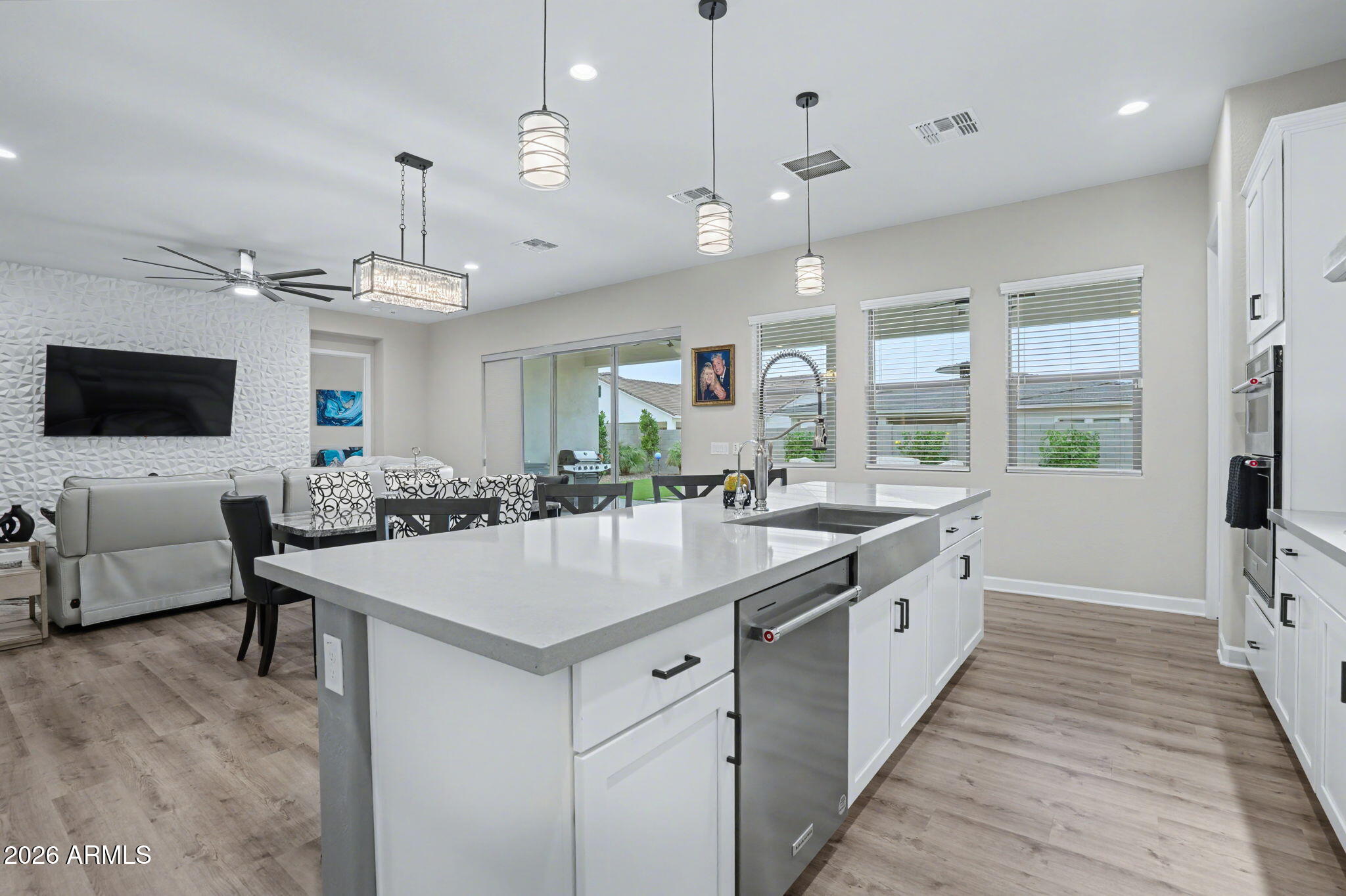 3938 W Amethyst Trail