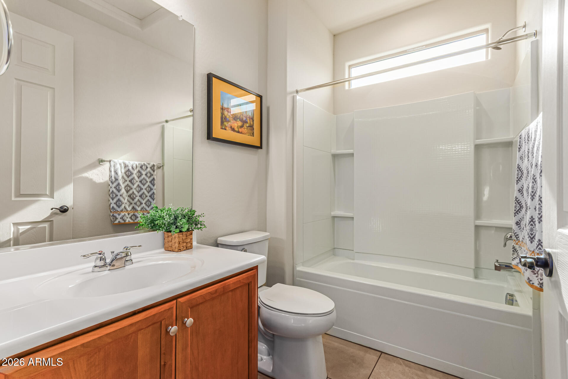 4995 N RIVERSIDE Drive