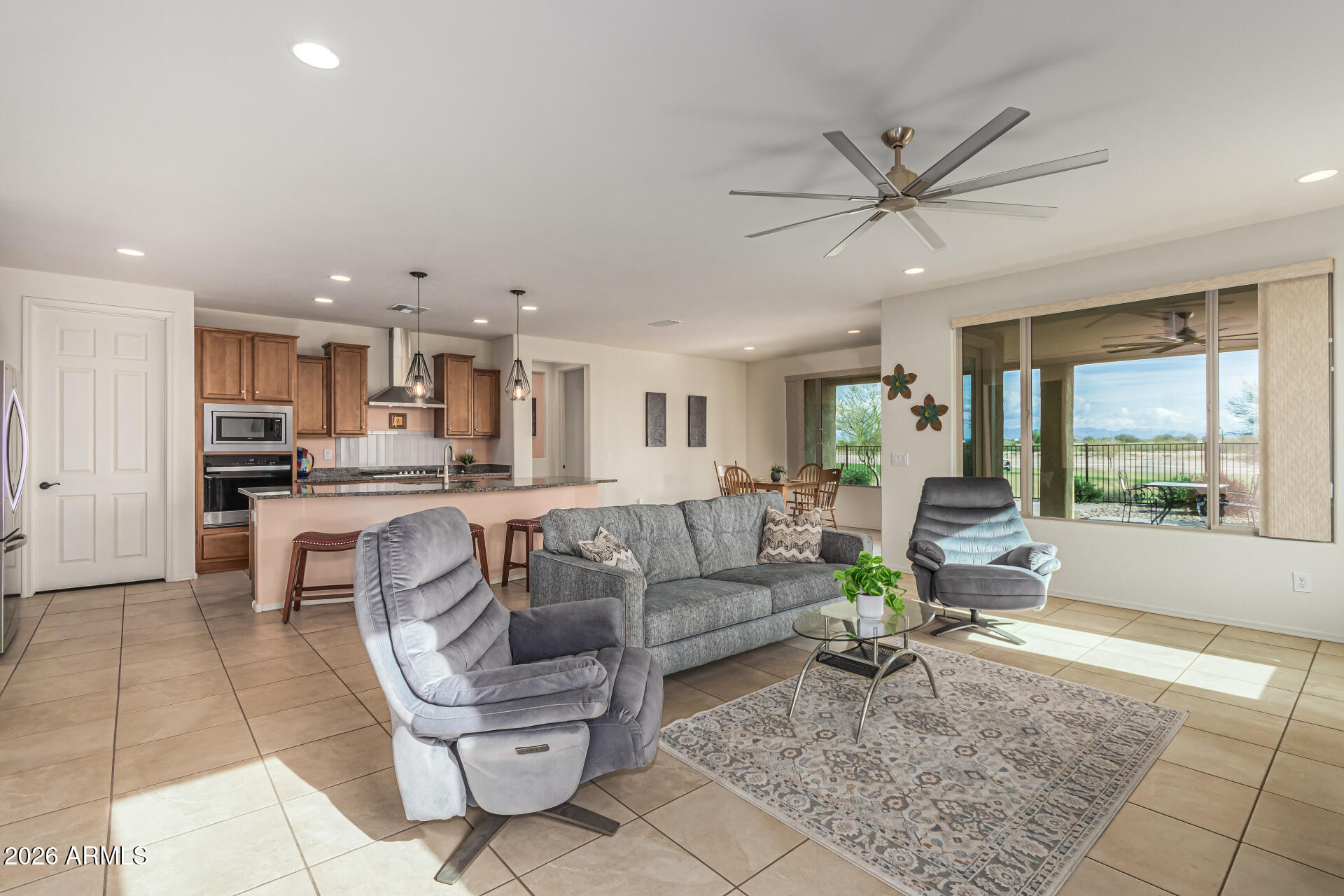 4995 N RIVERSIDE Drive