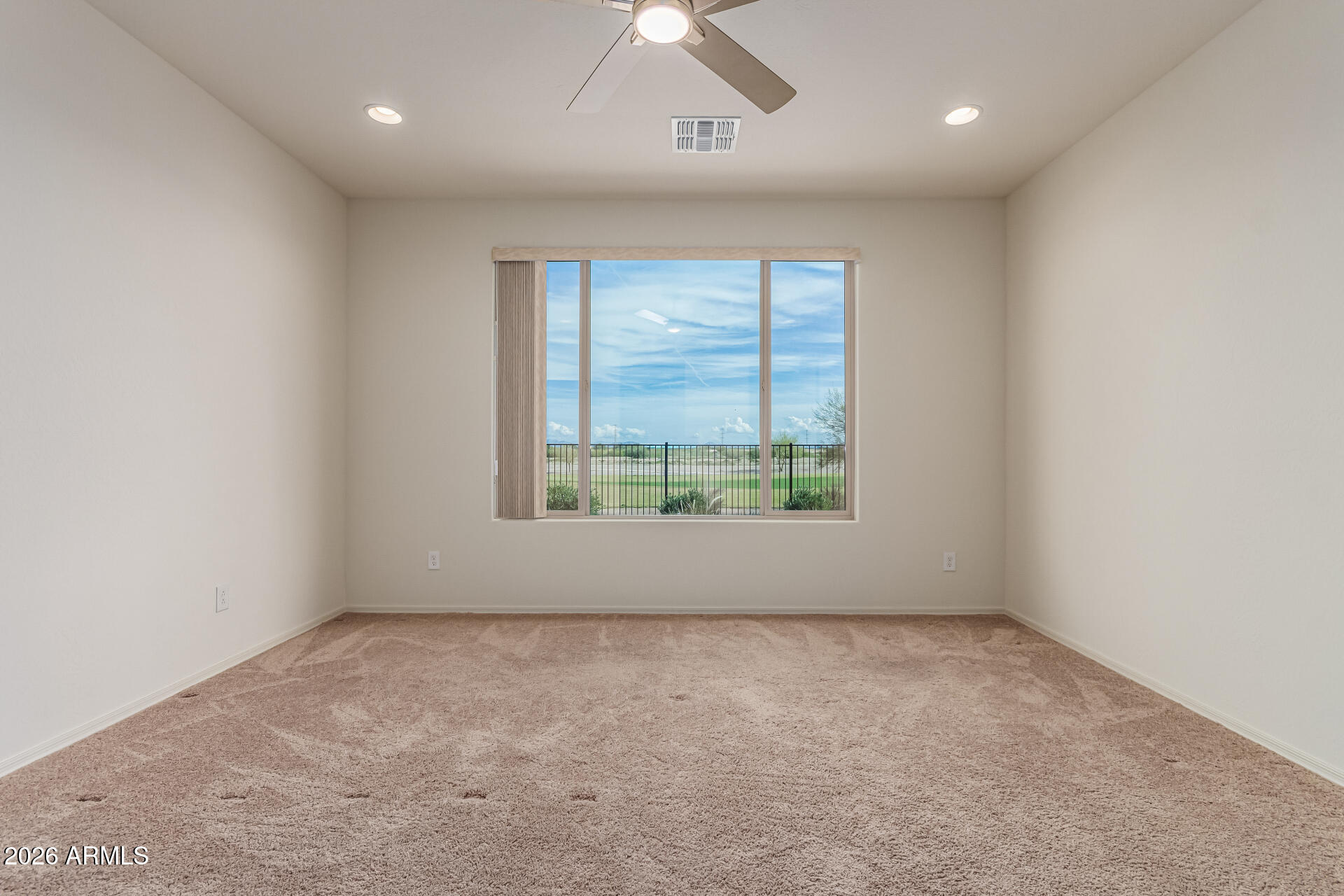 4995 N RIVERSIDE Drive