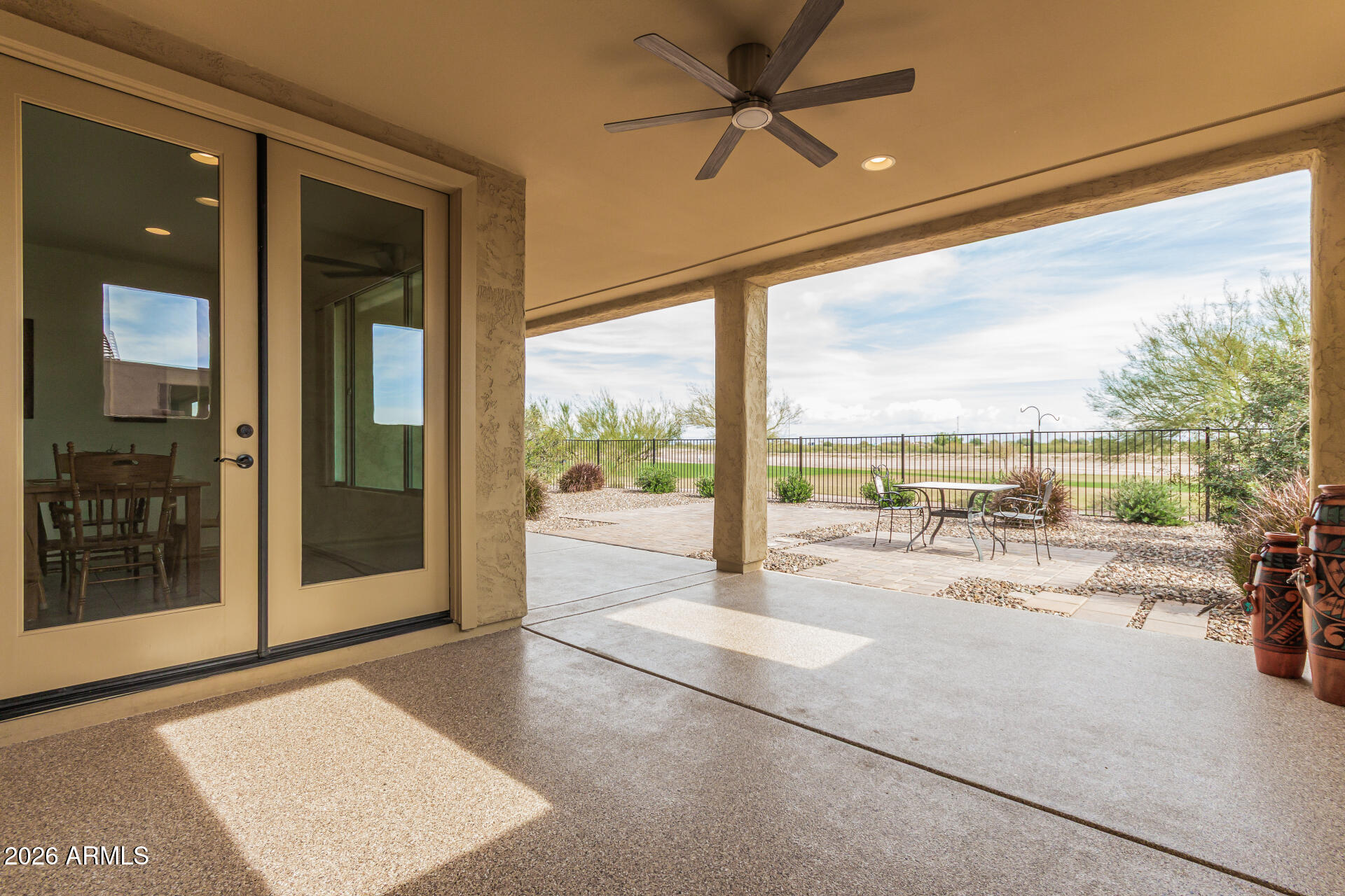 4995 N RIVERSIDE Drive