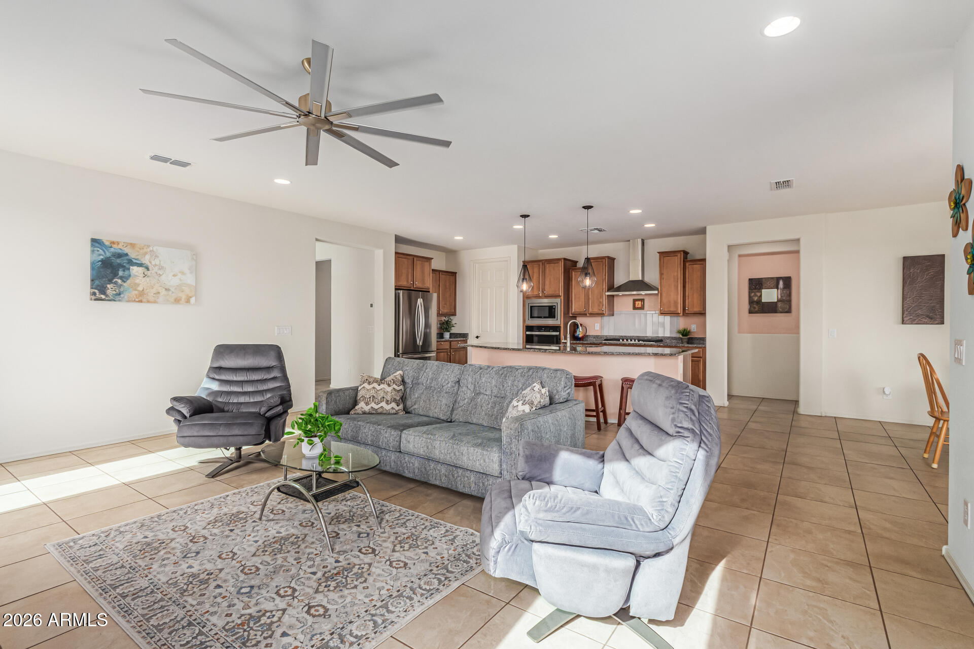 4995 N RIVERSIDE Drive