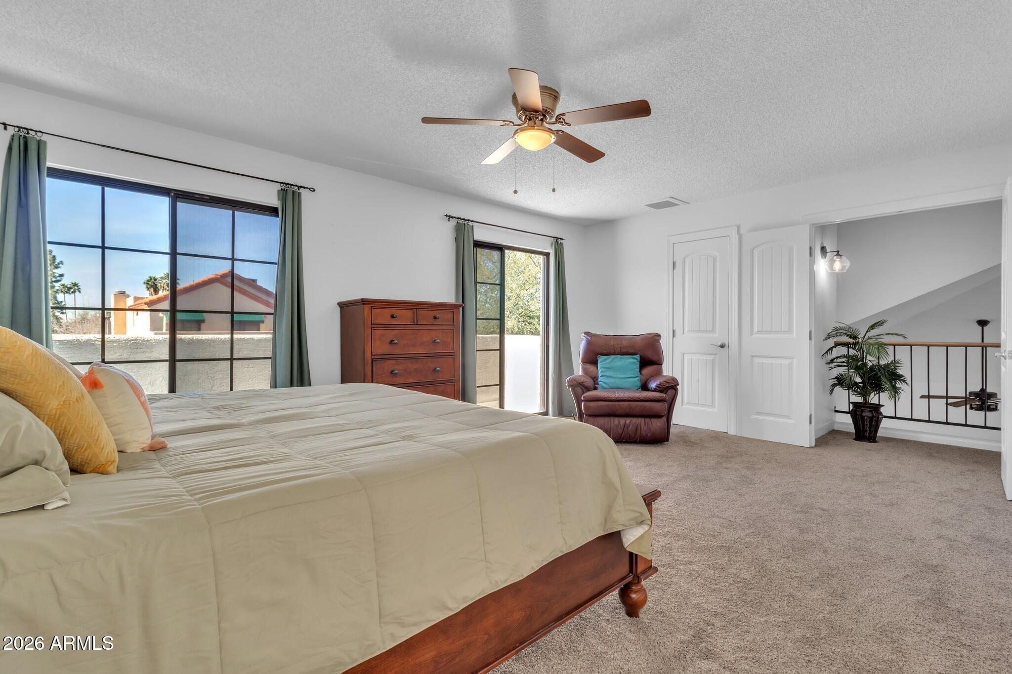 2517 W LOMPOC Avenue