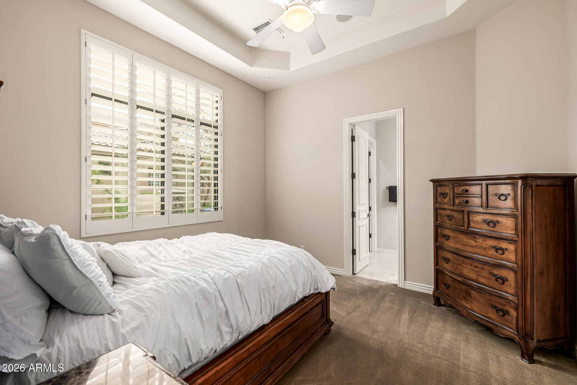 6135 W TROVITA Place