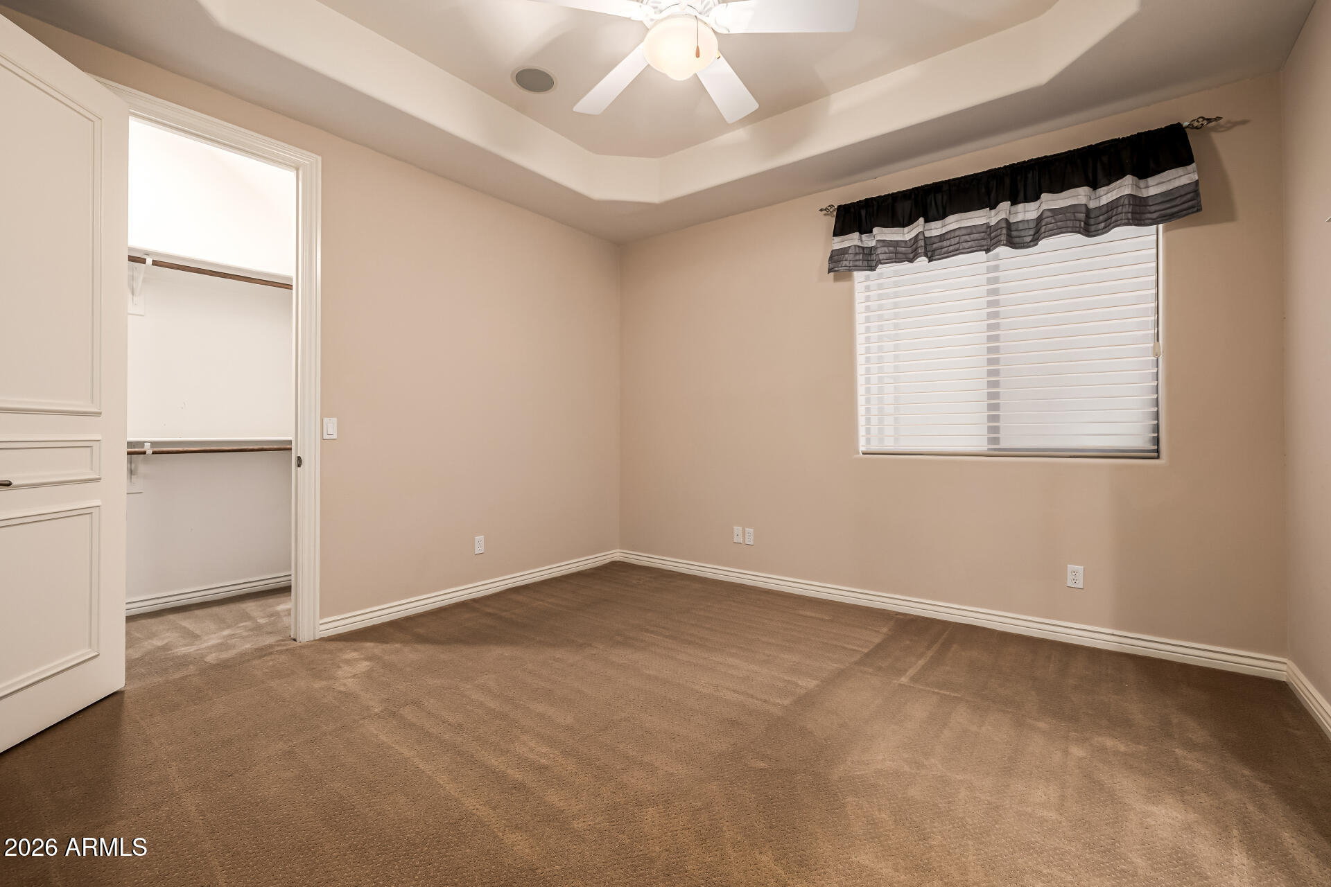 6135 W TROVITA Place