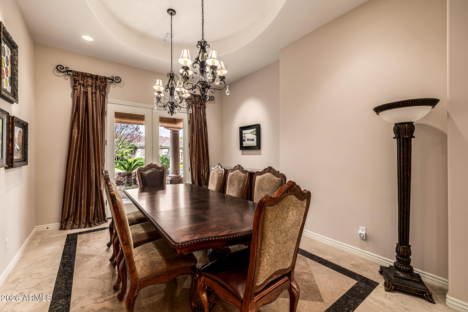 6135 W TROVITA Place