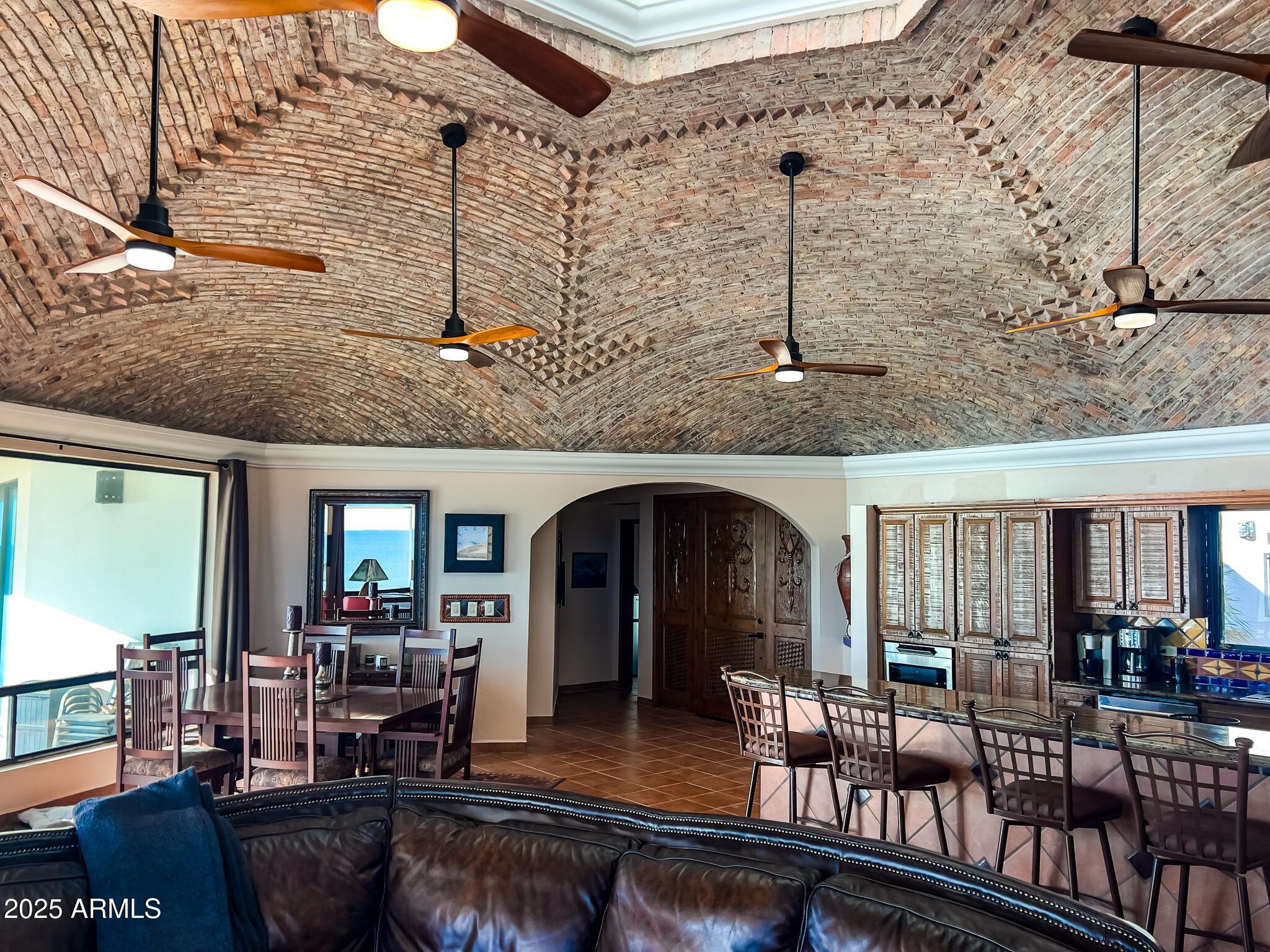 . Poligono A F/2 Del Area de Pla