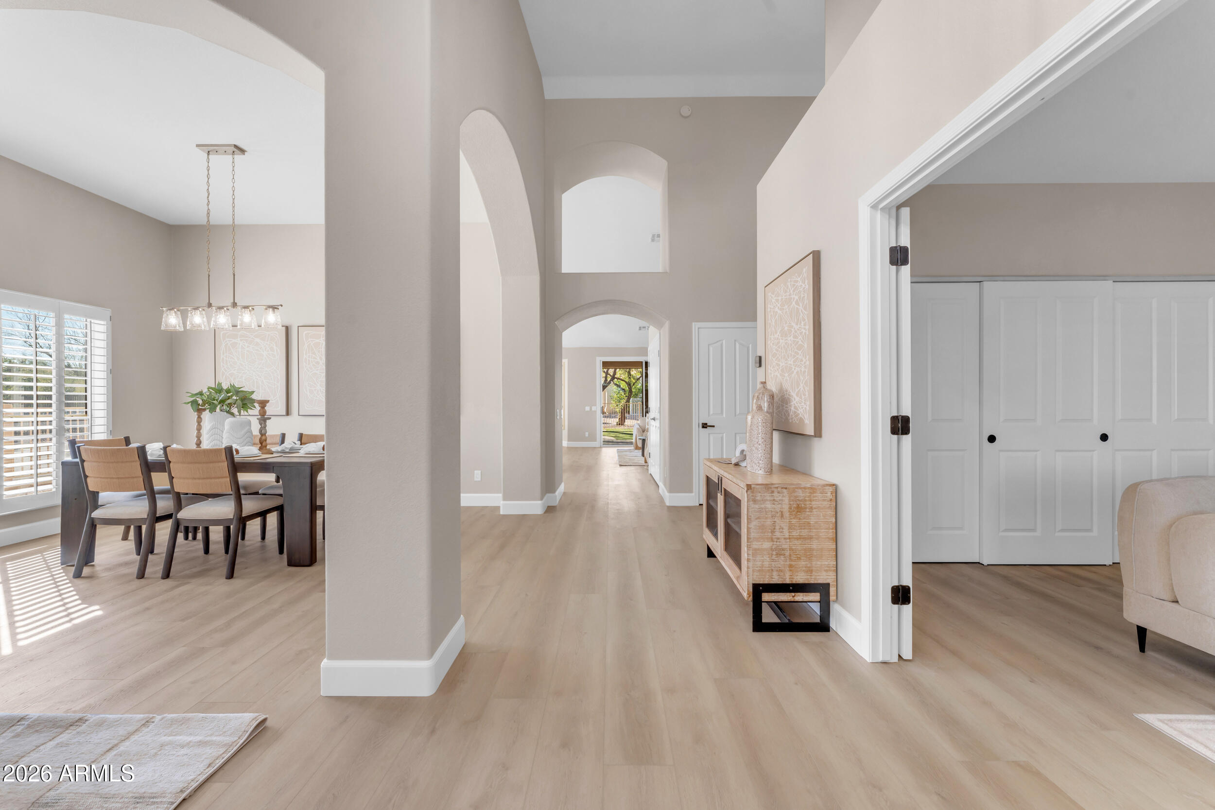 9009 E CEDAR WAXWING Drive