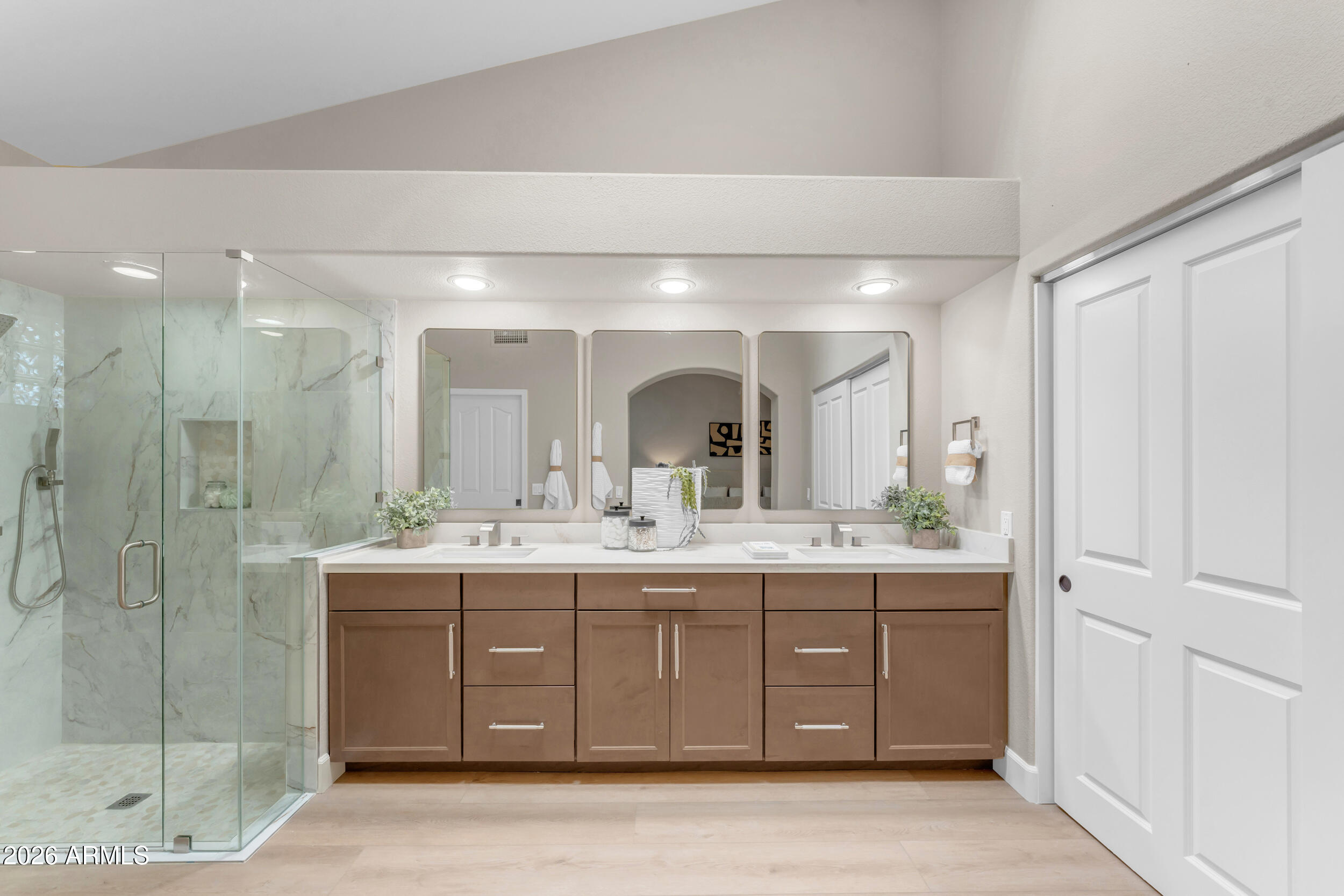 9009 E CEDAR WAXWING Drive