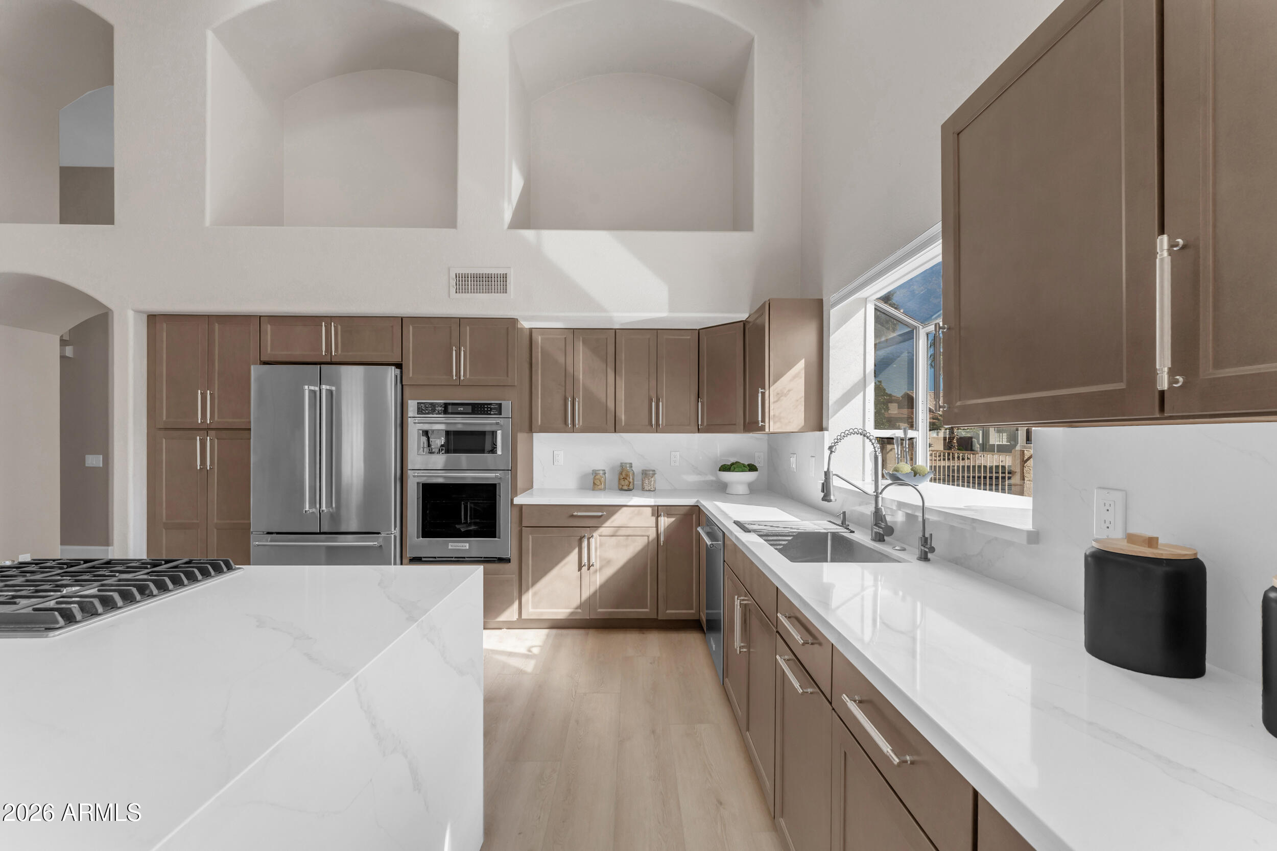 9009 E CEDAR WAXWING Drive