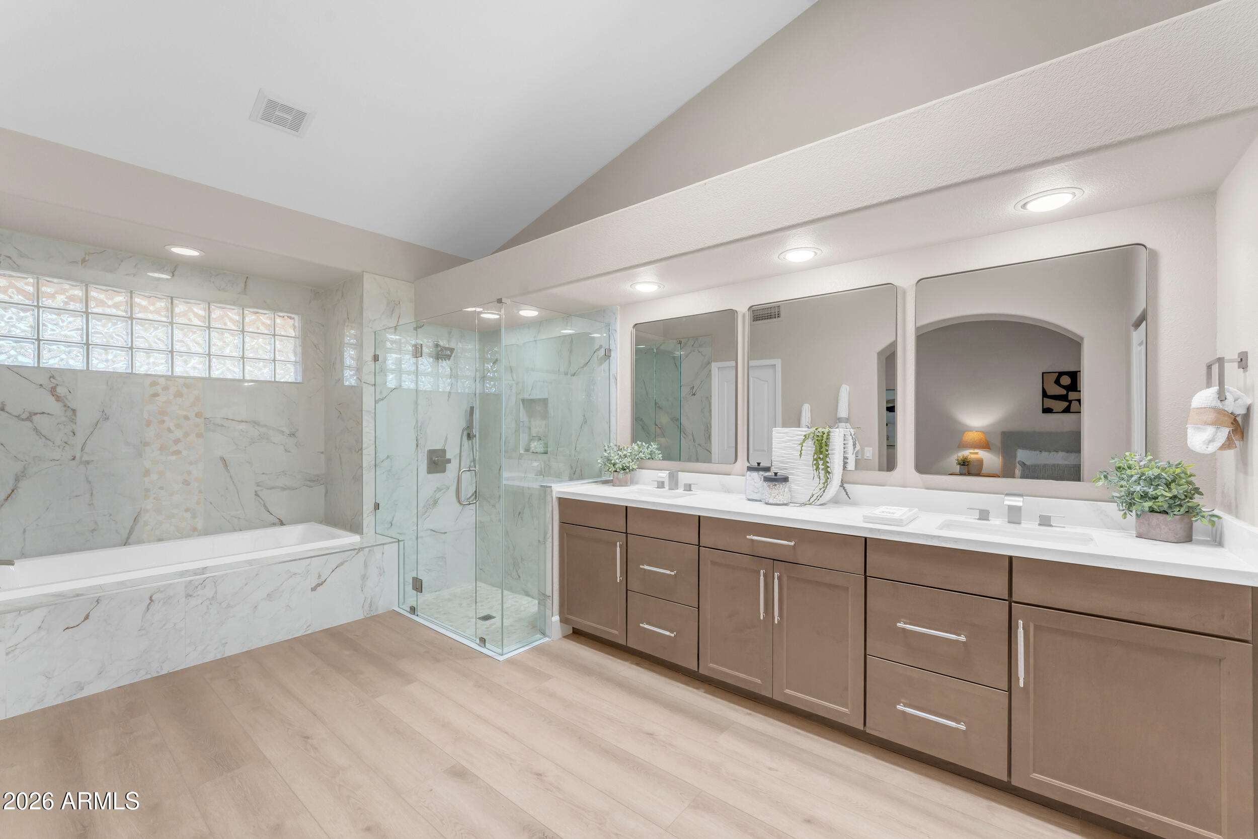 9009 E CEDAR WAXWING Drive