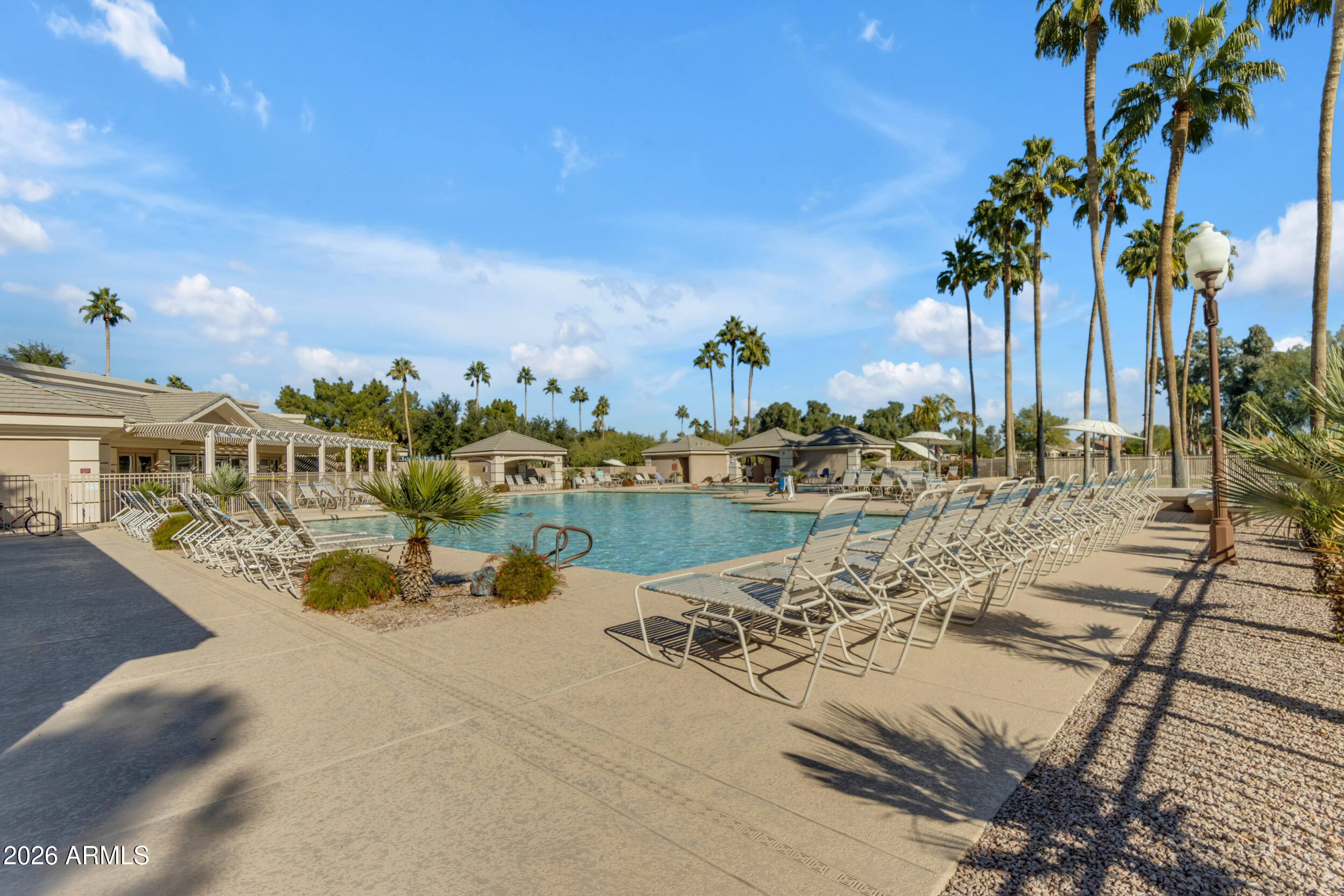 9009 E CEDAR WAXWING Drive