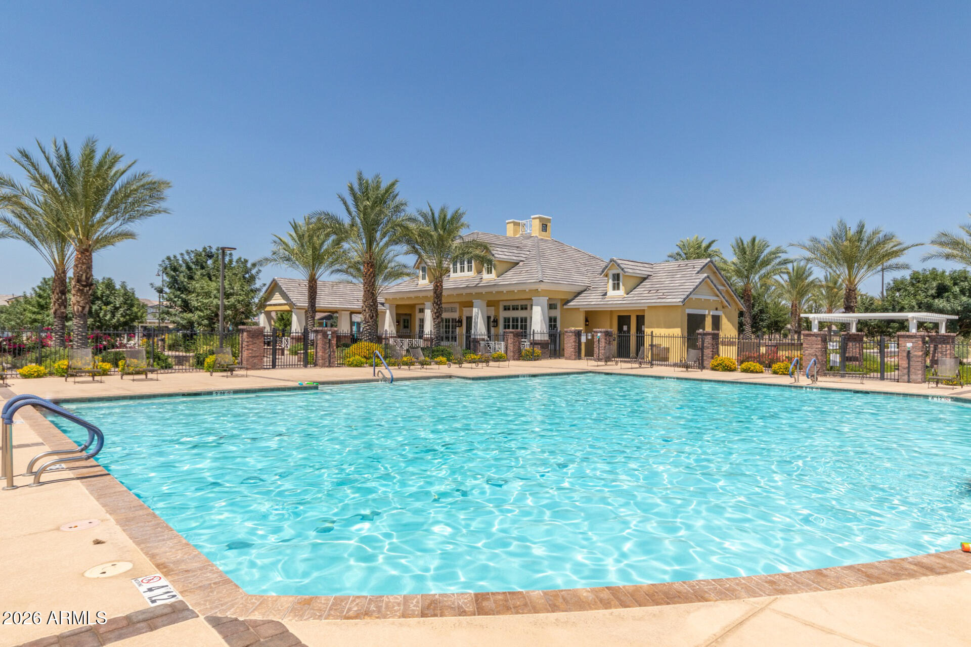 10139 E NARANJA Avenue