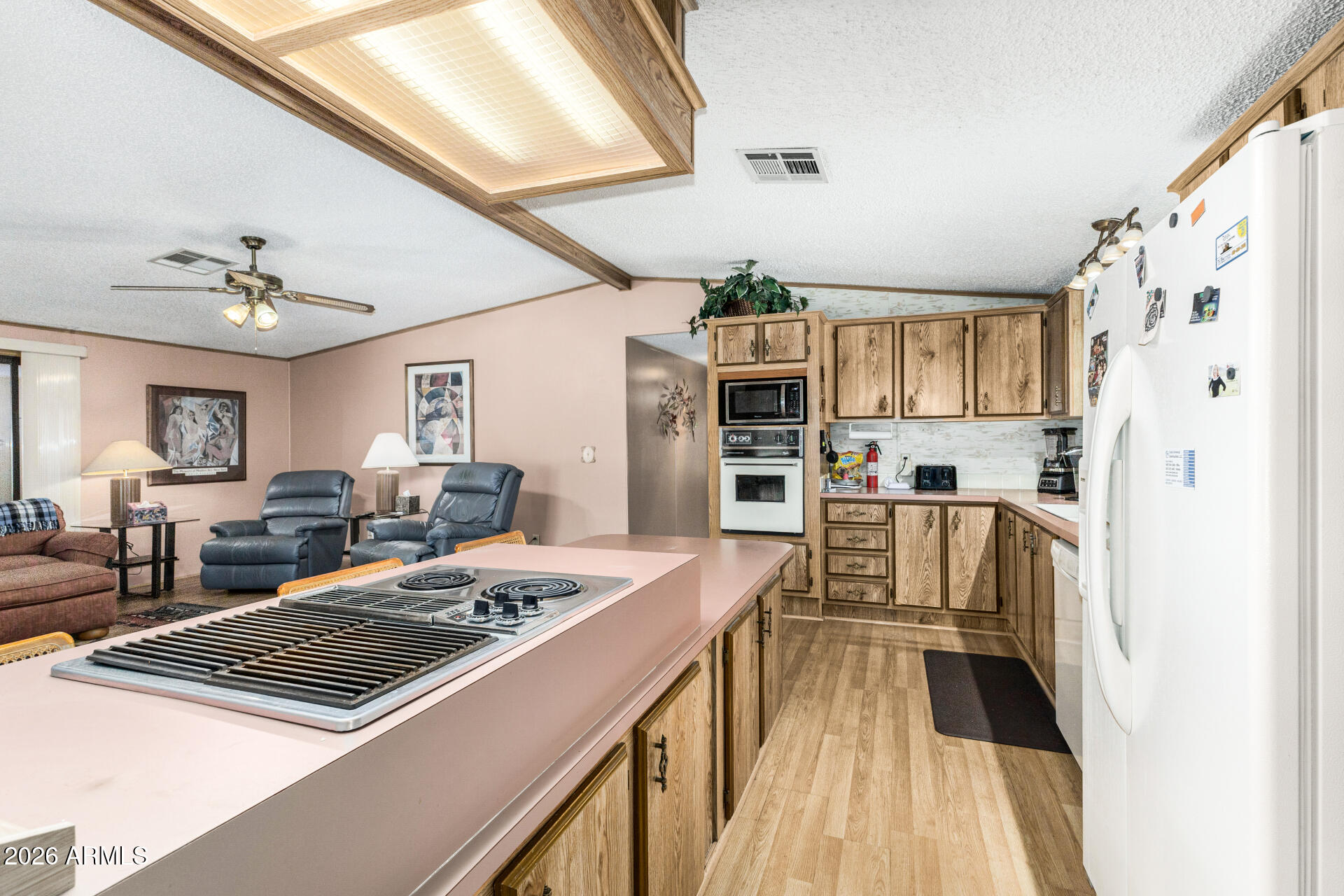 2507 N TREVINO Place