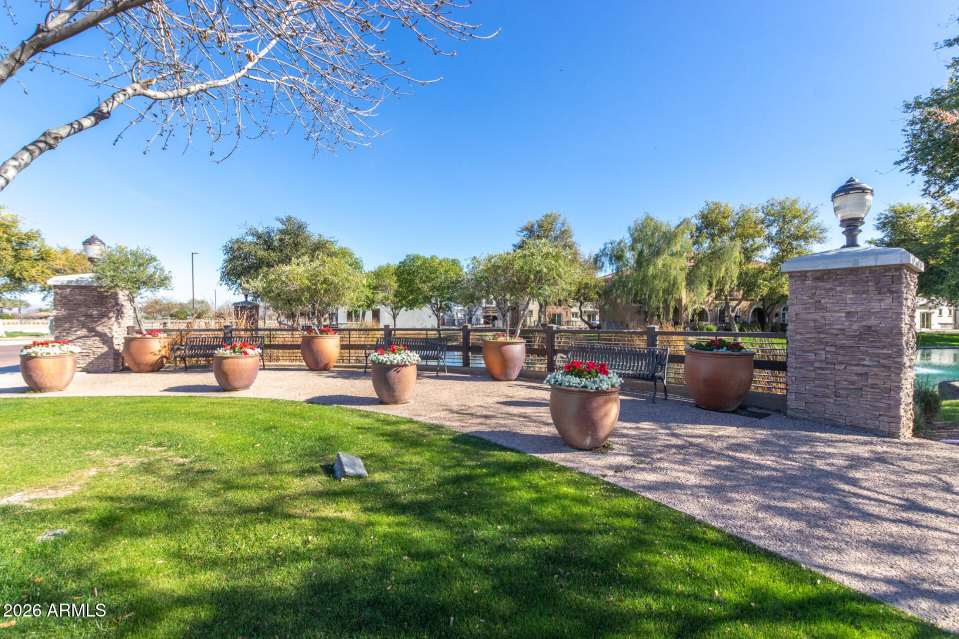 1850 E BERNIE Lane 102