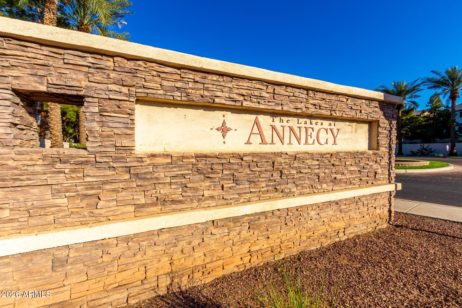 1850 E BERNIE Lane 102