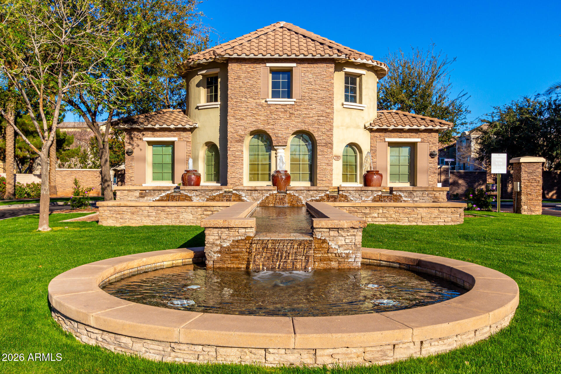 1850 E BERNIE Lane 102