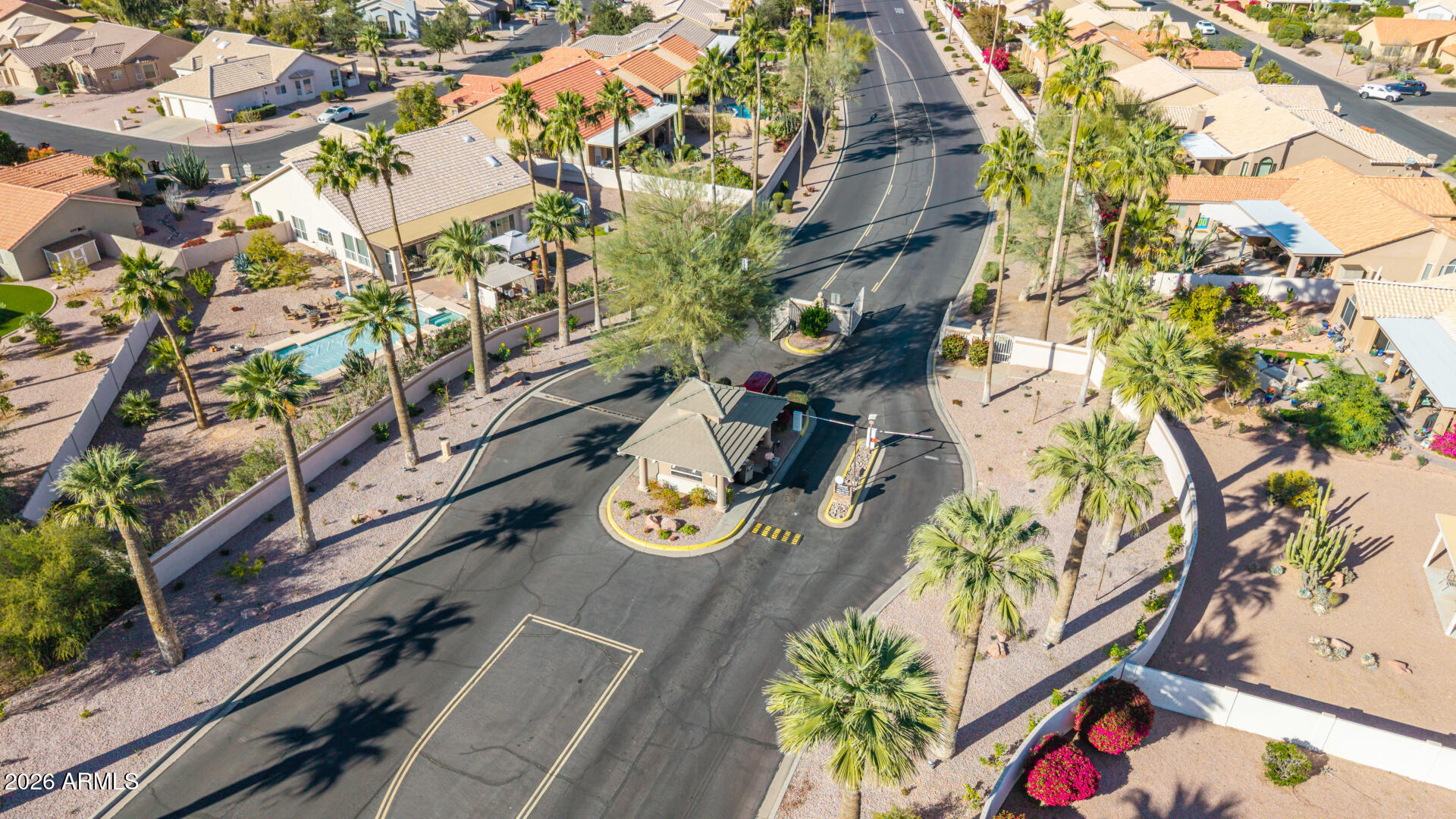 8911 E MOSSY ROCK Drive