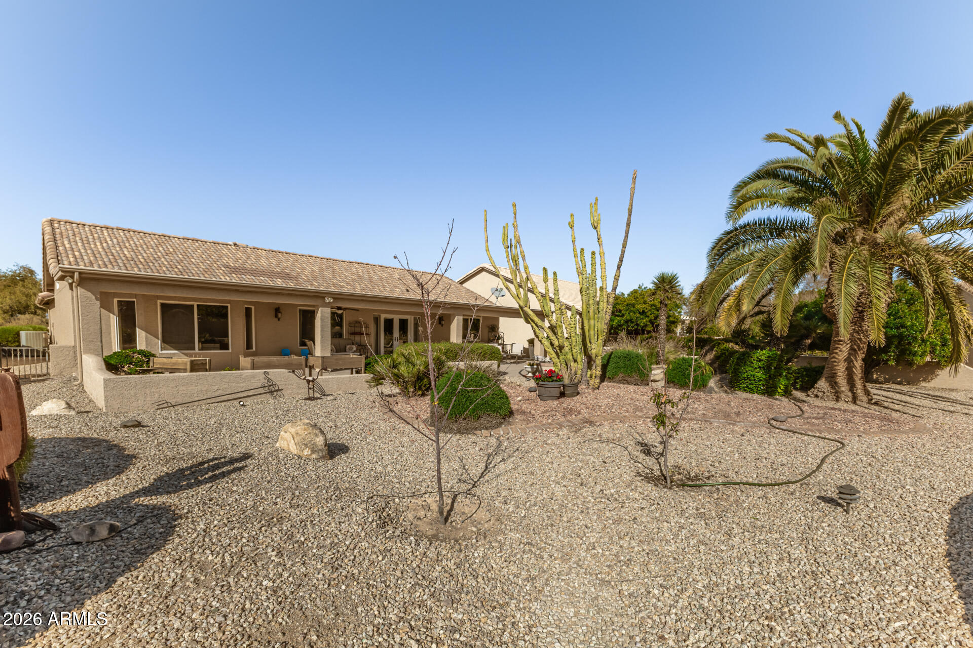 8911 E MOSSY ROCK Drive