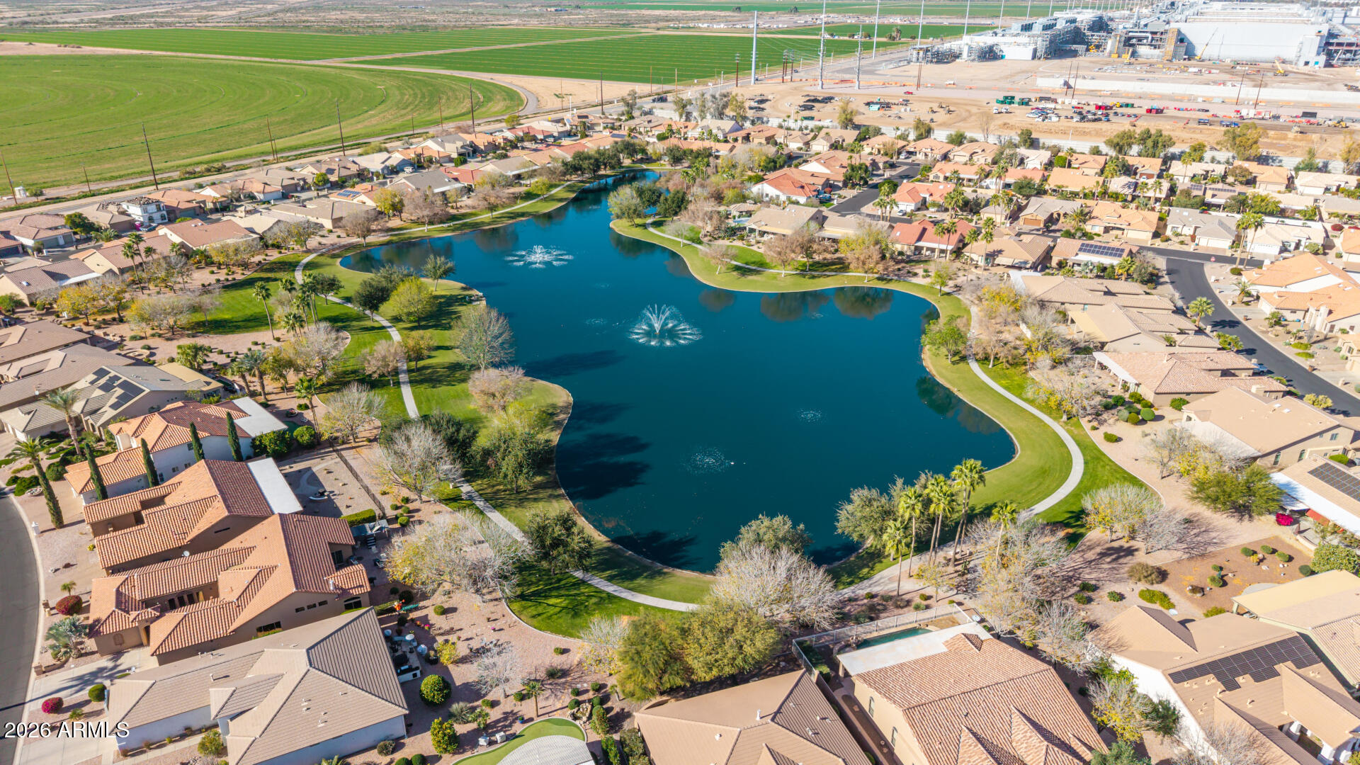 8911 E MOSSY ROCK Drive