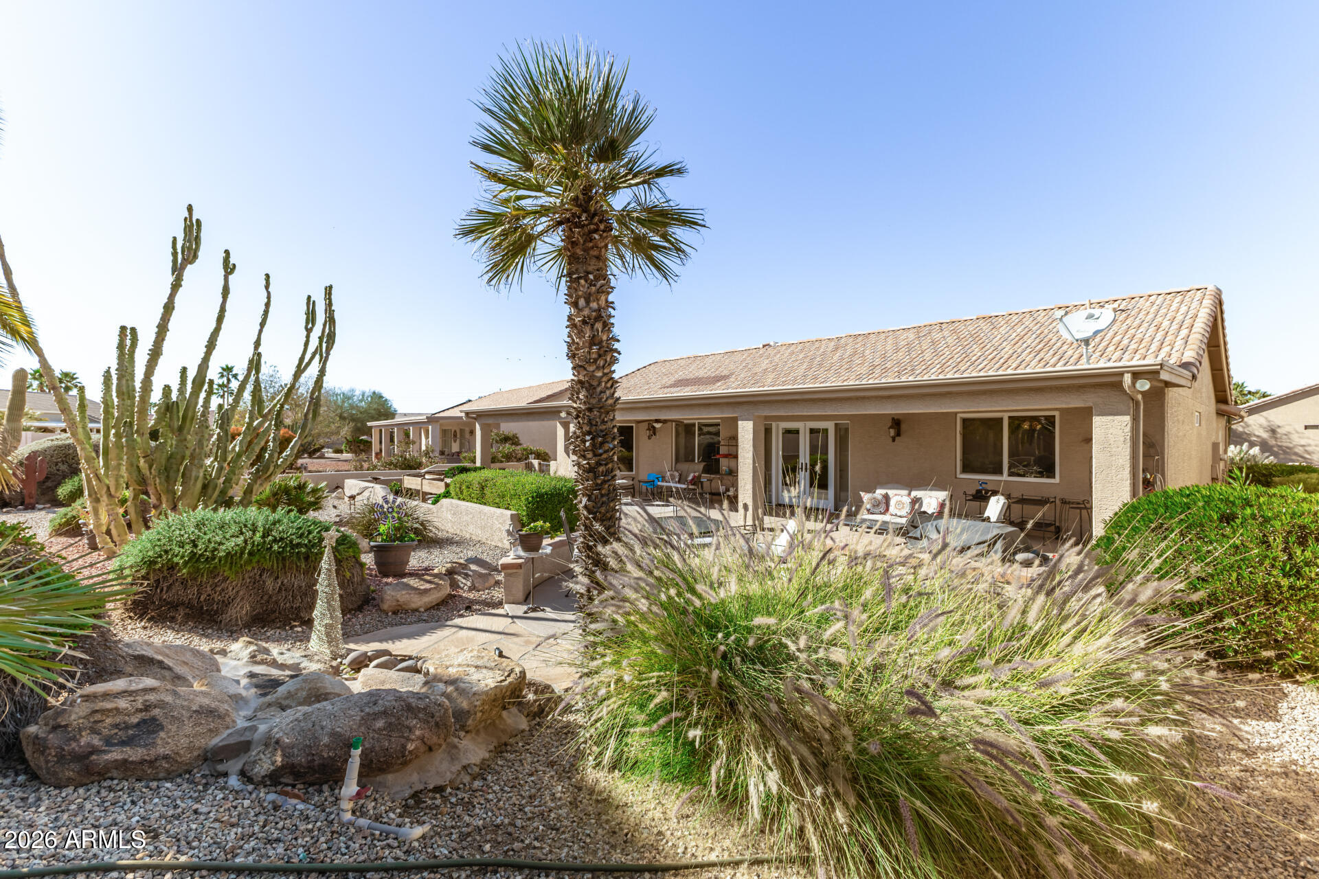 8911 E MOSSY ROCK Drive