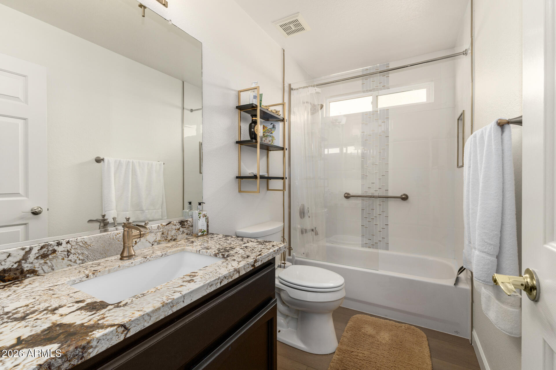 8911 E MOSSY ROCK Drive