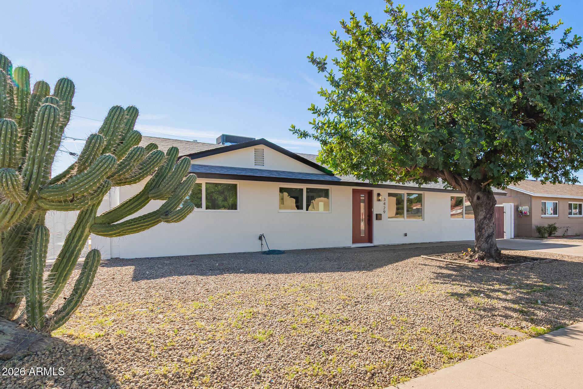 3429 W SWEETWATER Avenue