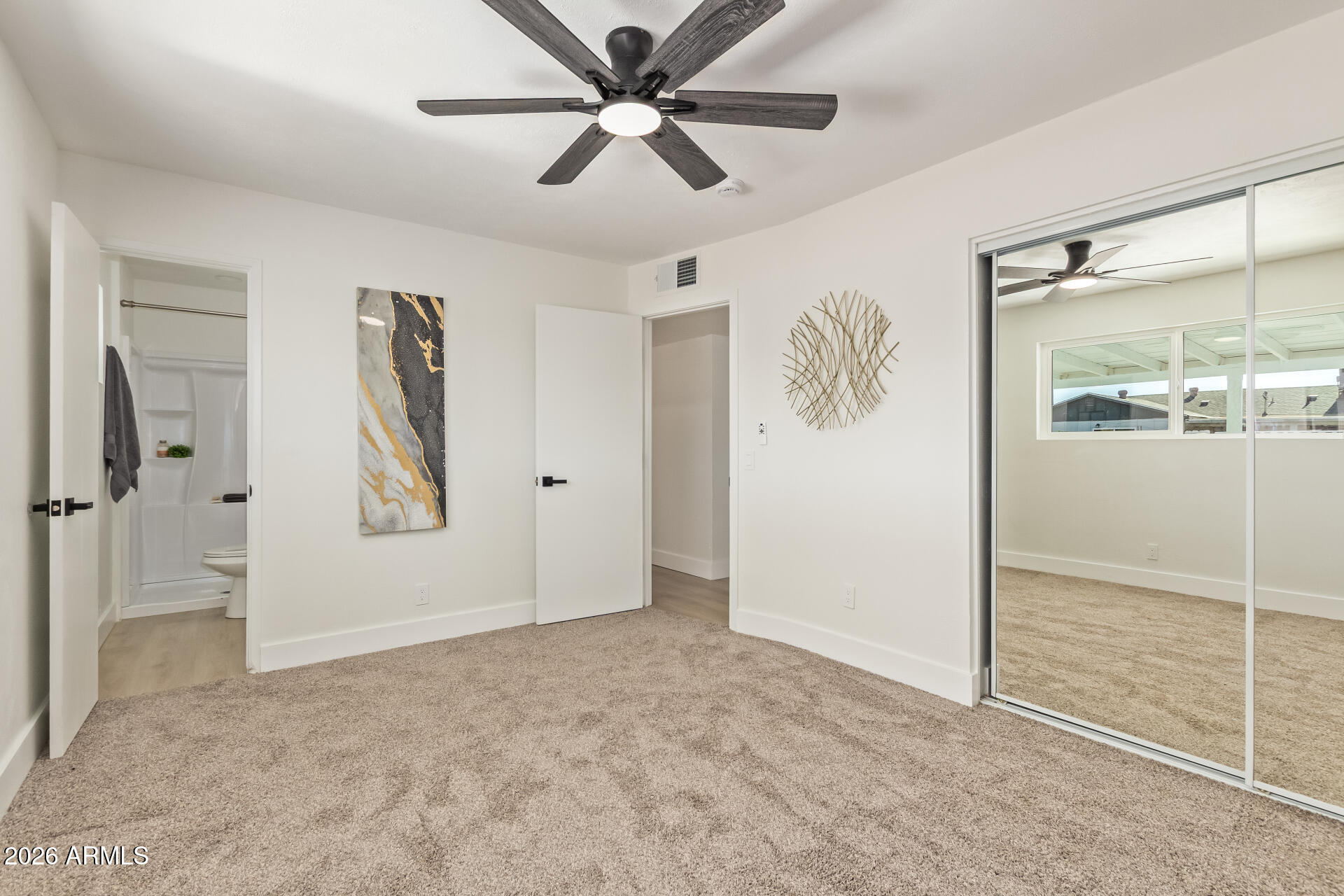 3429 W SWEETWATER Avenue