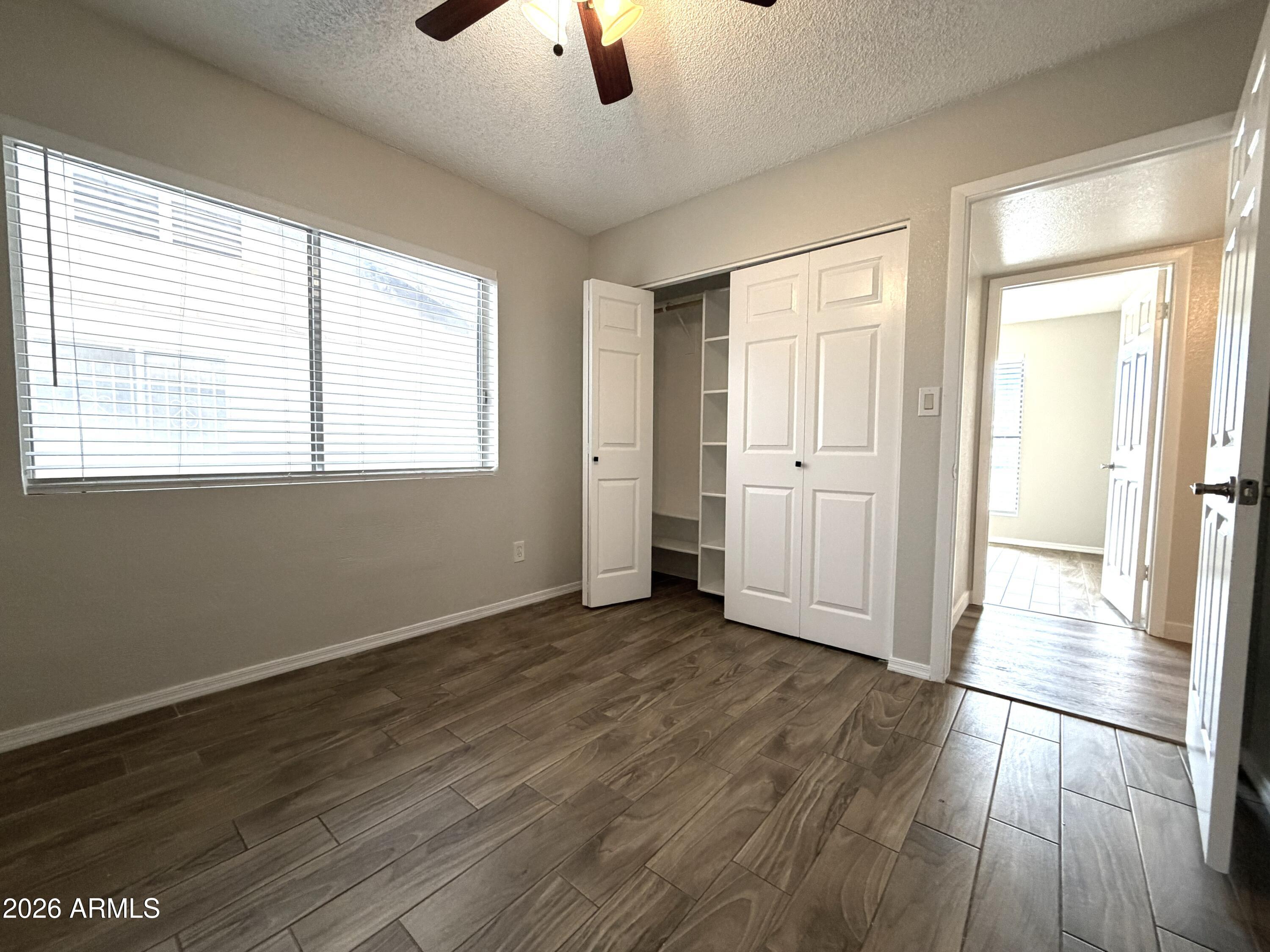 5401 W RIVIERA Drive