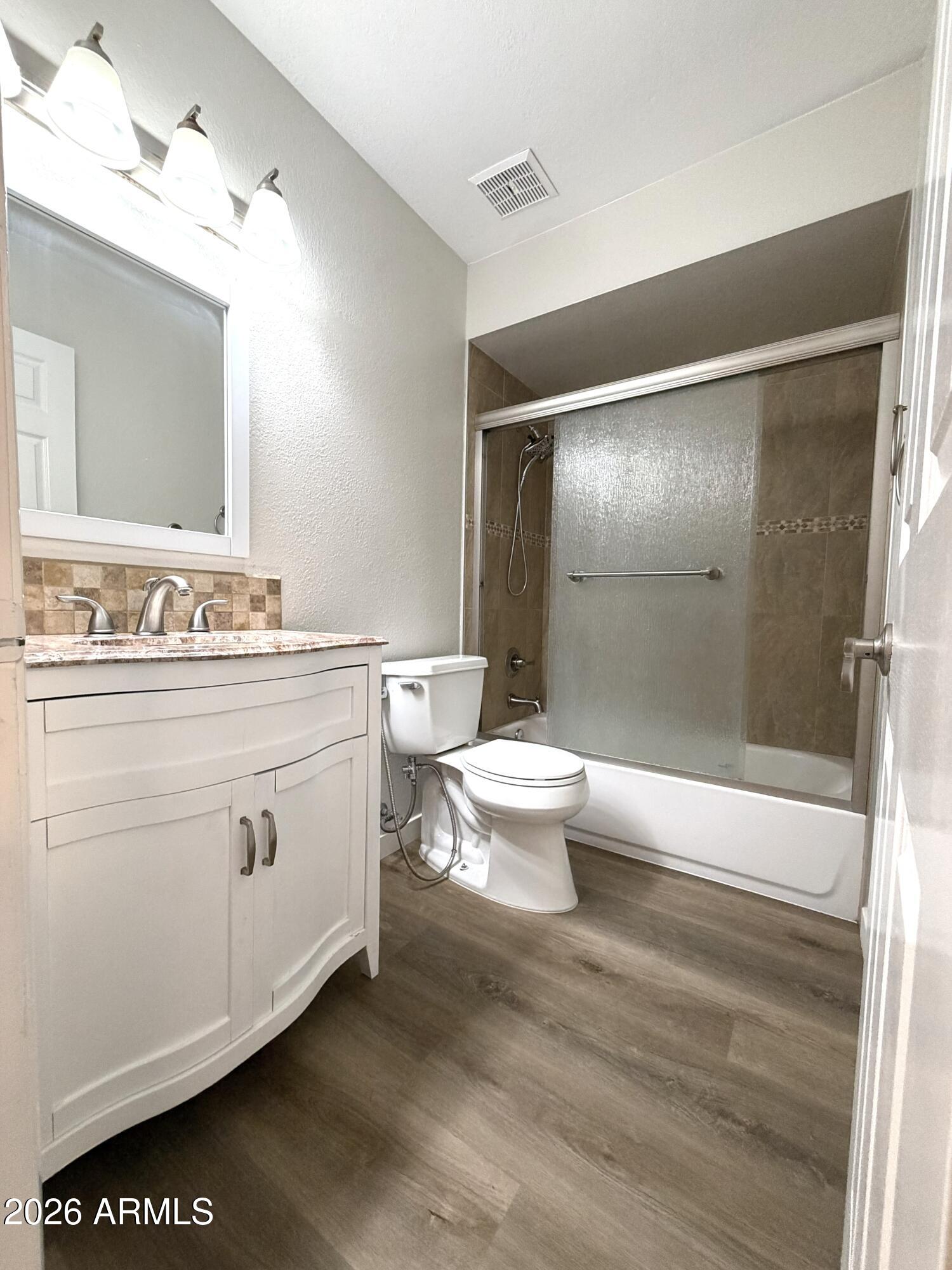 5401 W RIVIERA Drive