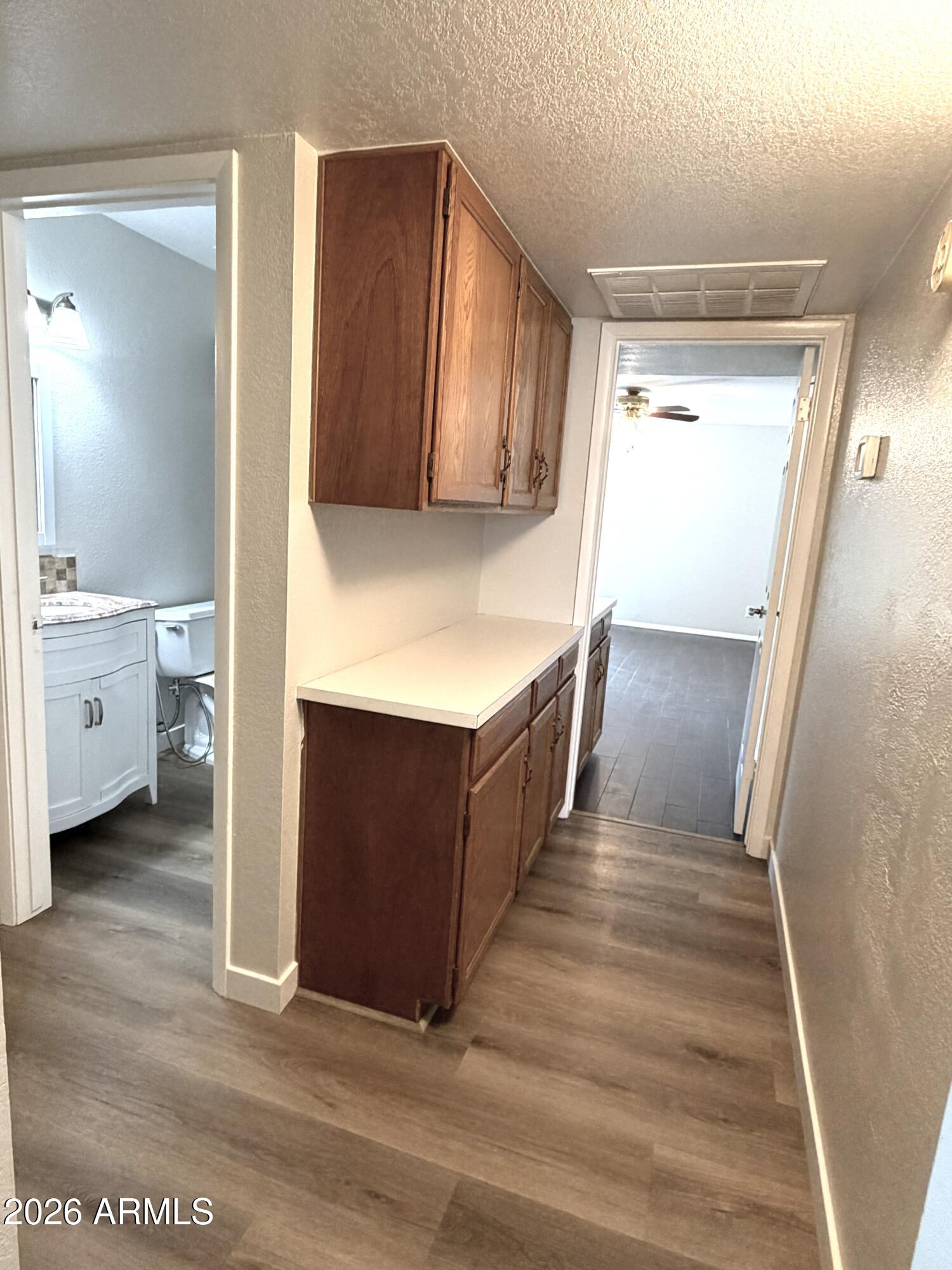 5401 W RIVIERA Drive