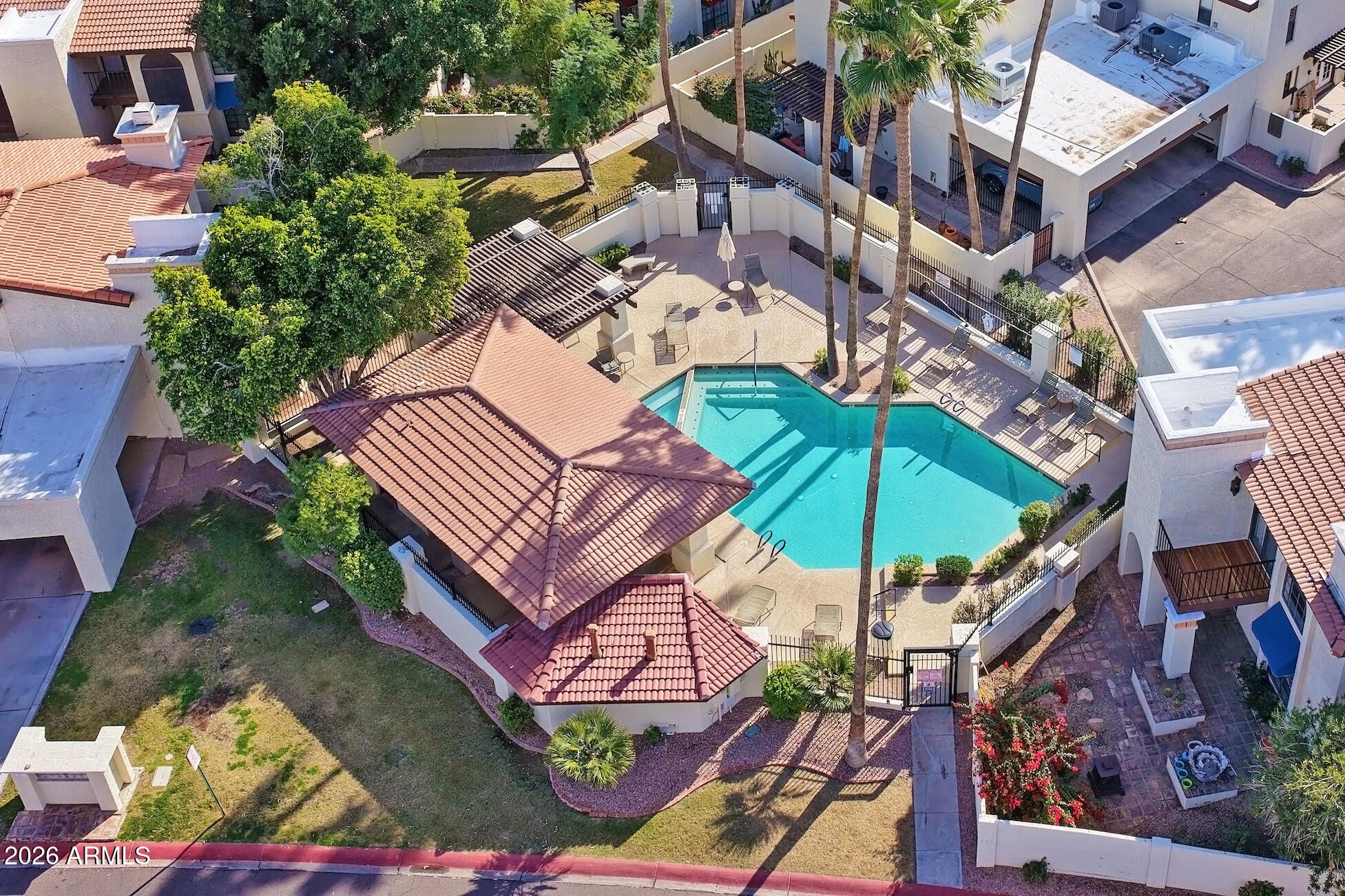 5036 E SIESTA Drive 1