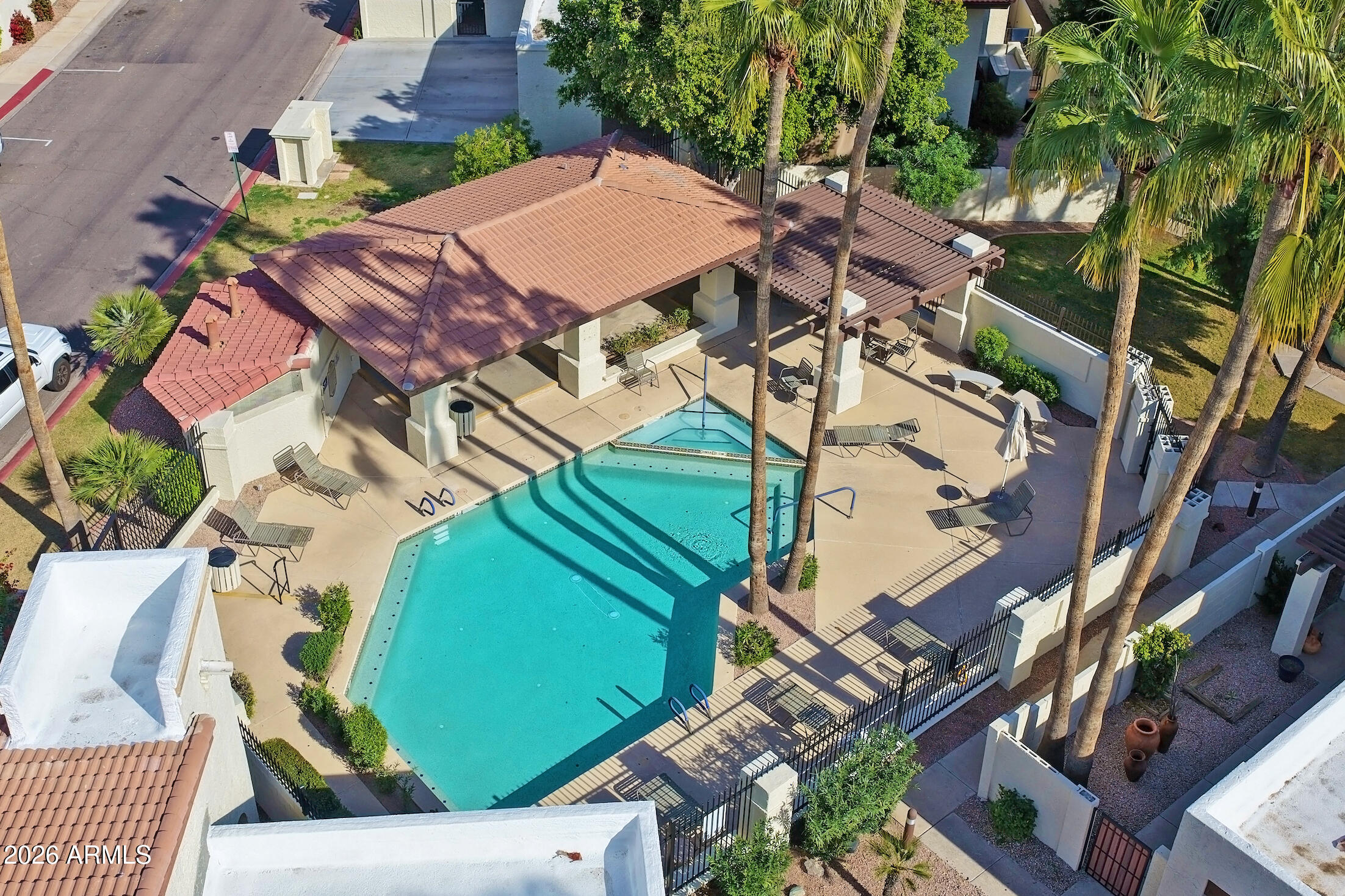 5036 E SIESTA Drive 1