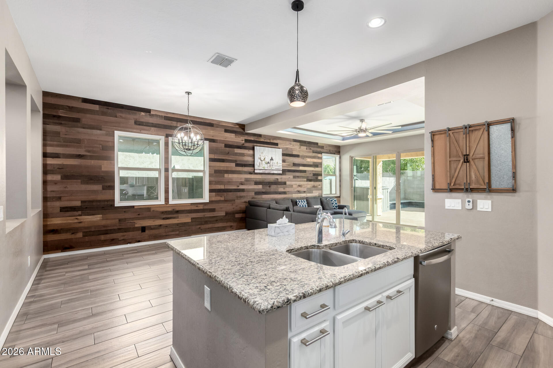 3023 E Arabian Drive