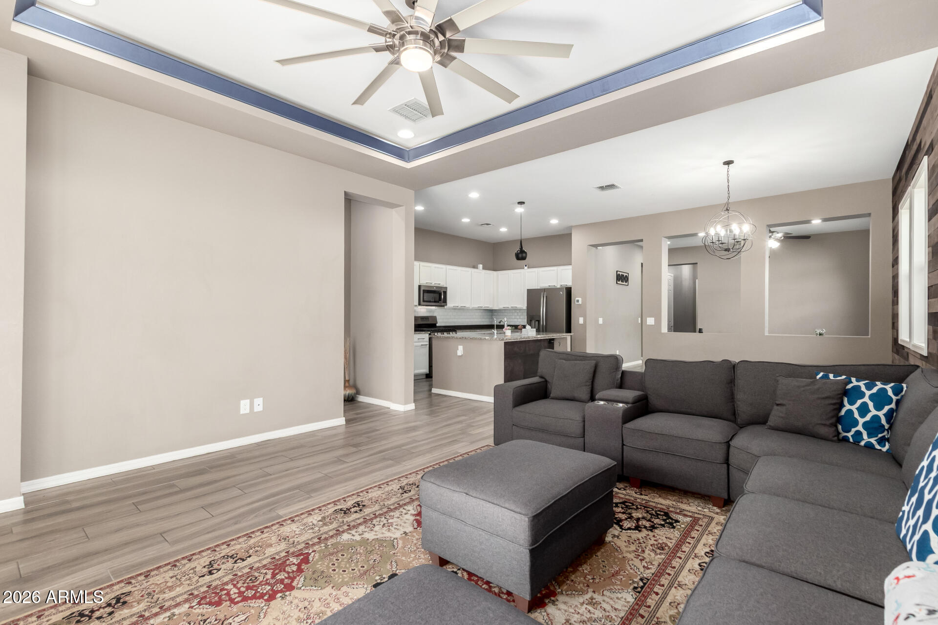 3023 E Arabian Drive