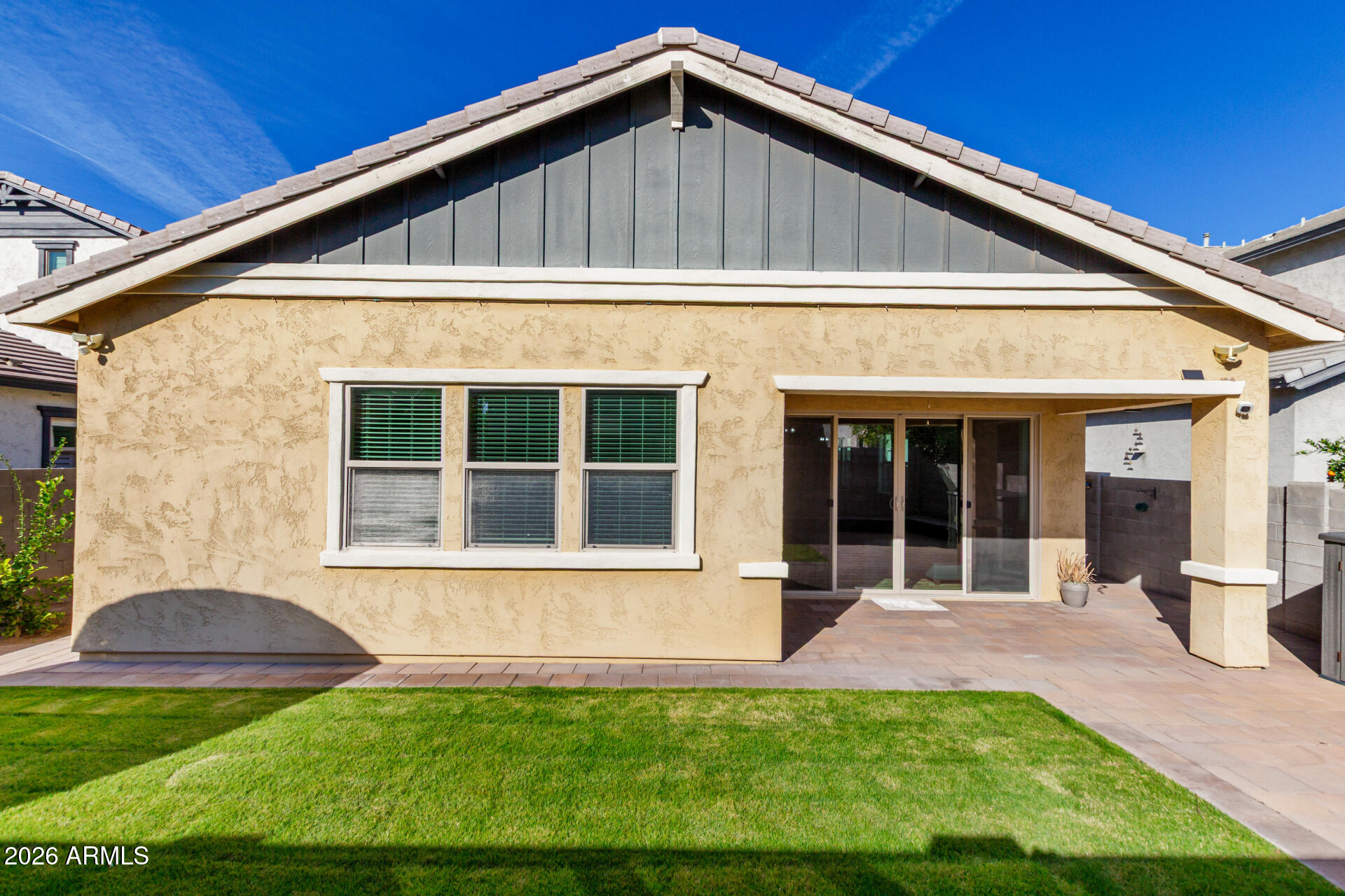 3023 E Arabian Drive