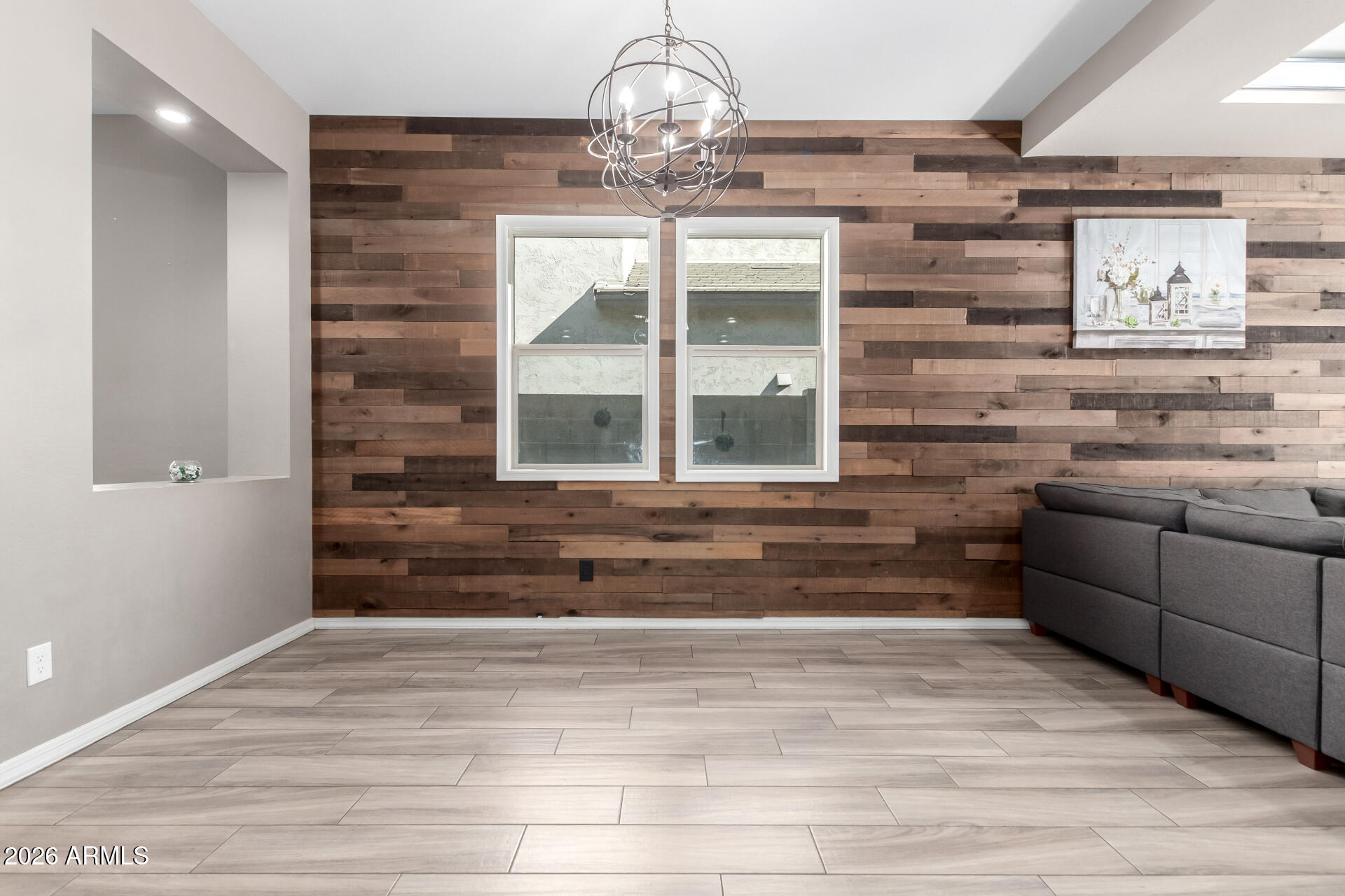 3023 E Arabian Drive