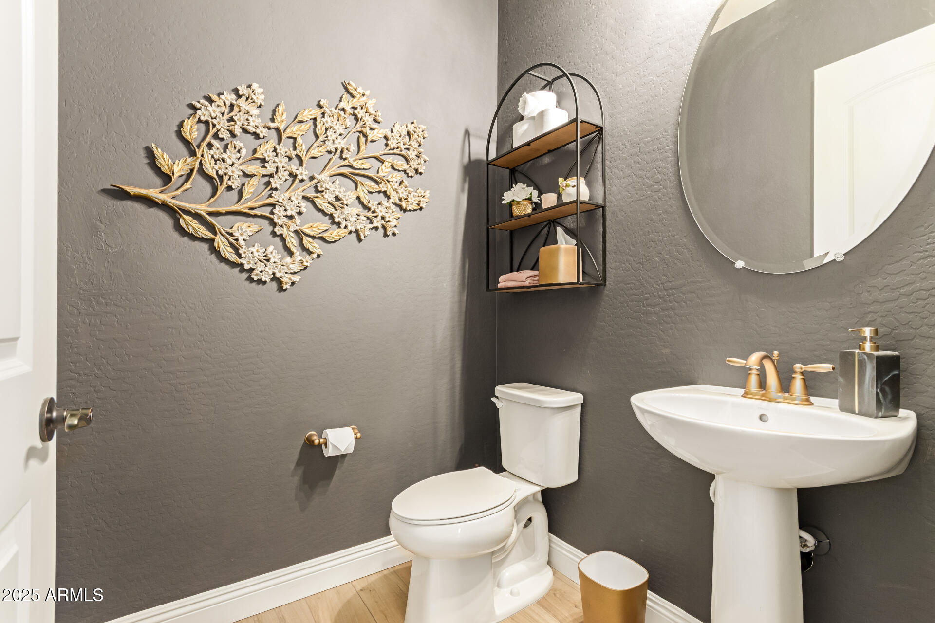 8112 W MERRIWEATHER Way