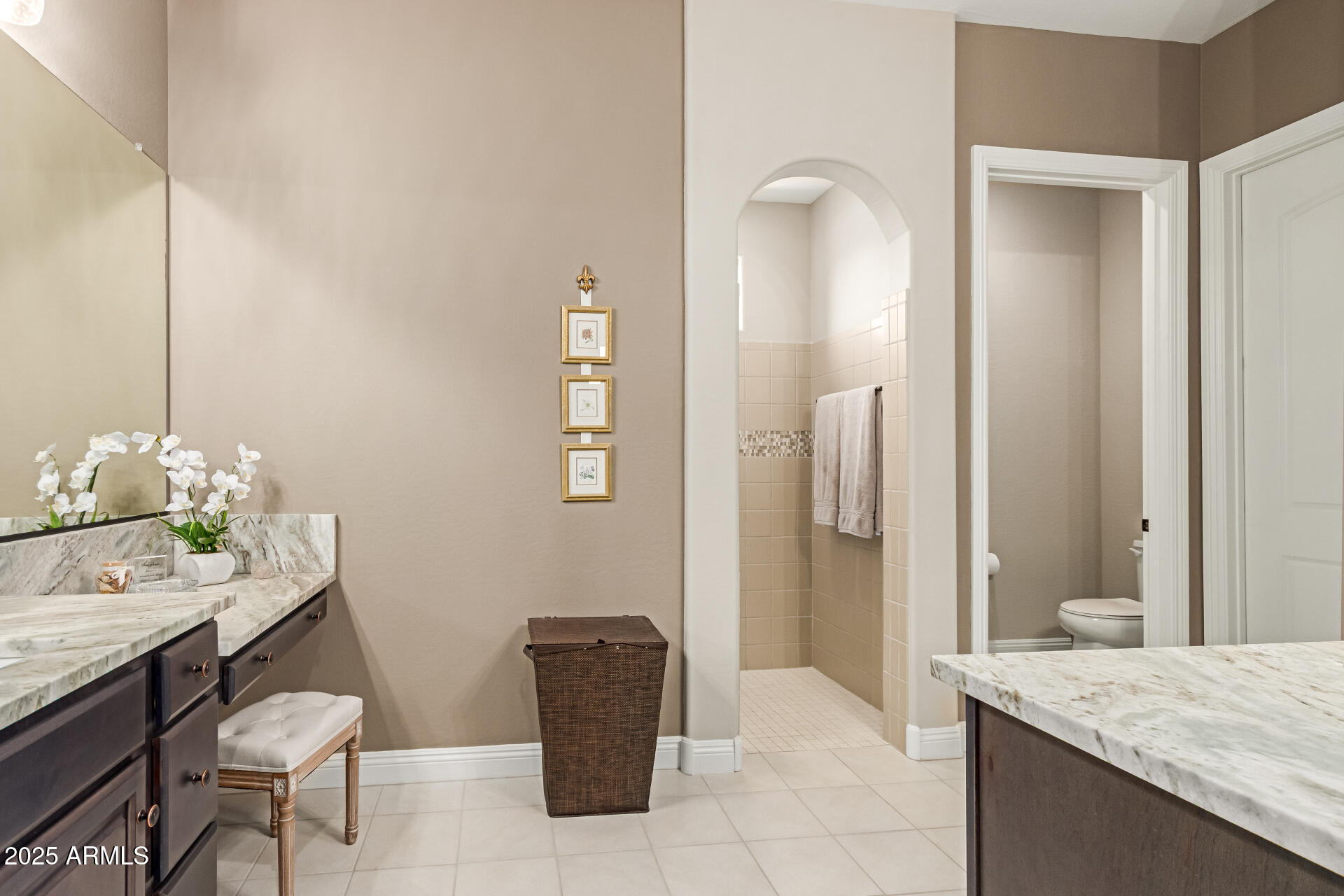 8112 W MERRIWEATHER Way