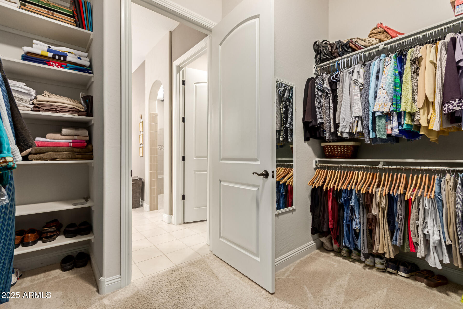 8112 W MERRIWEATHER Way