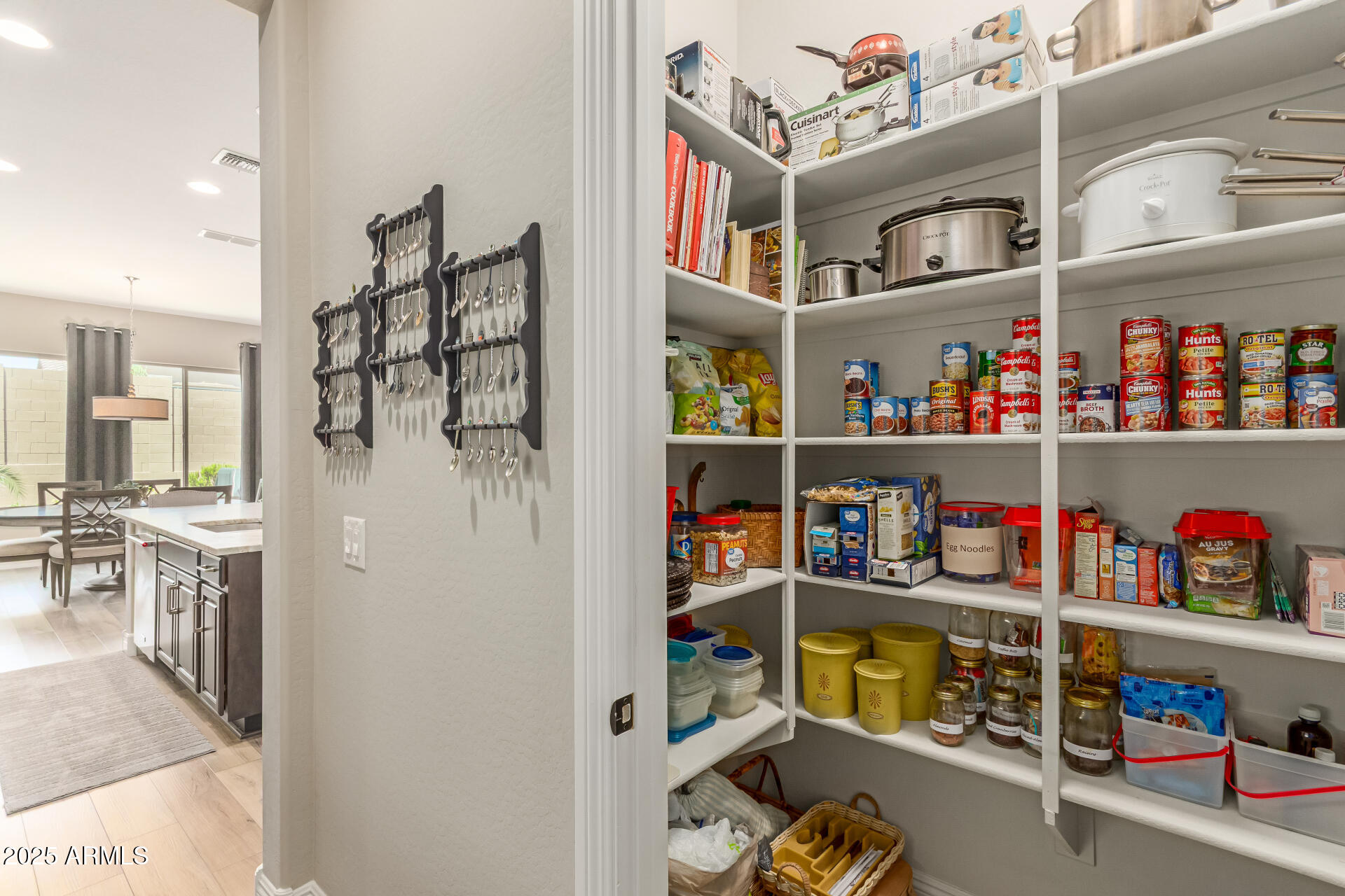 8112 W MERRIWEATHER Way