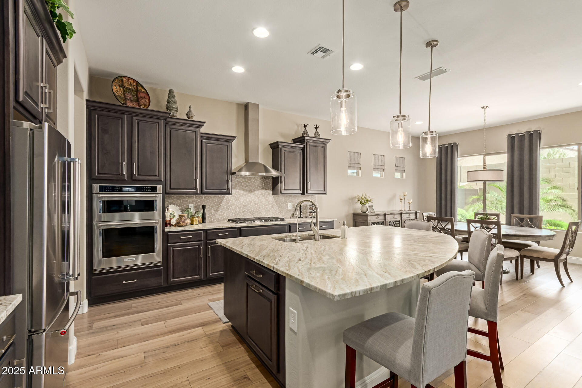 8112 W MERRIWEATHER Way