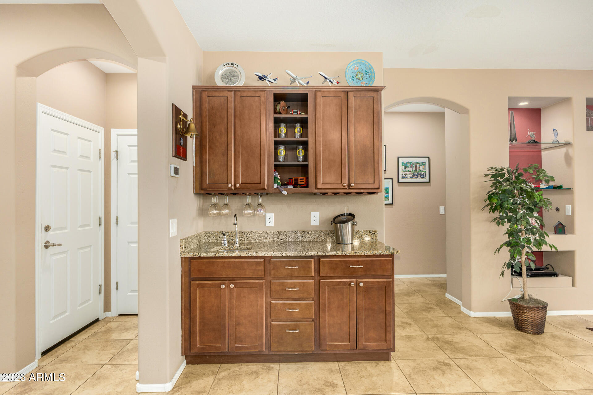 7130 W MERRIWEATHER Way