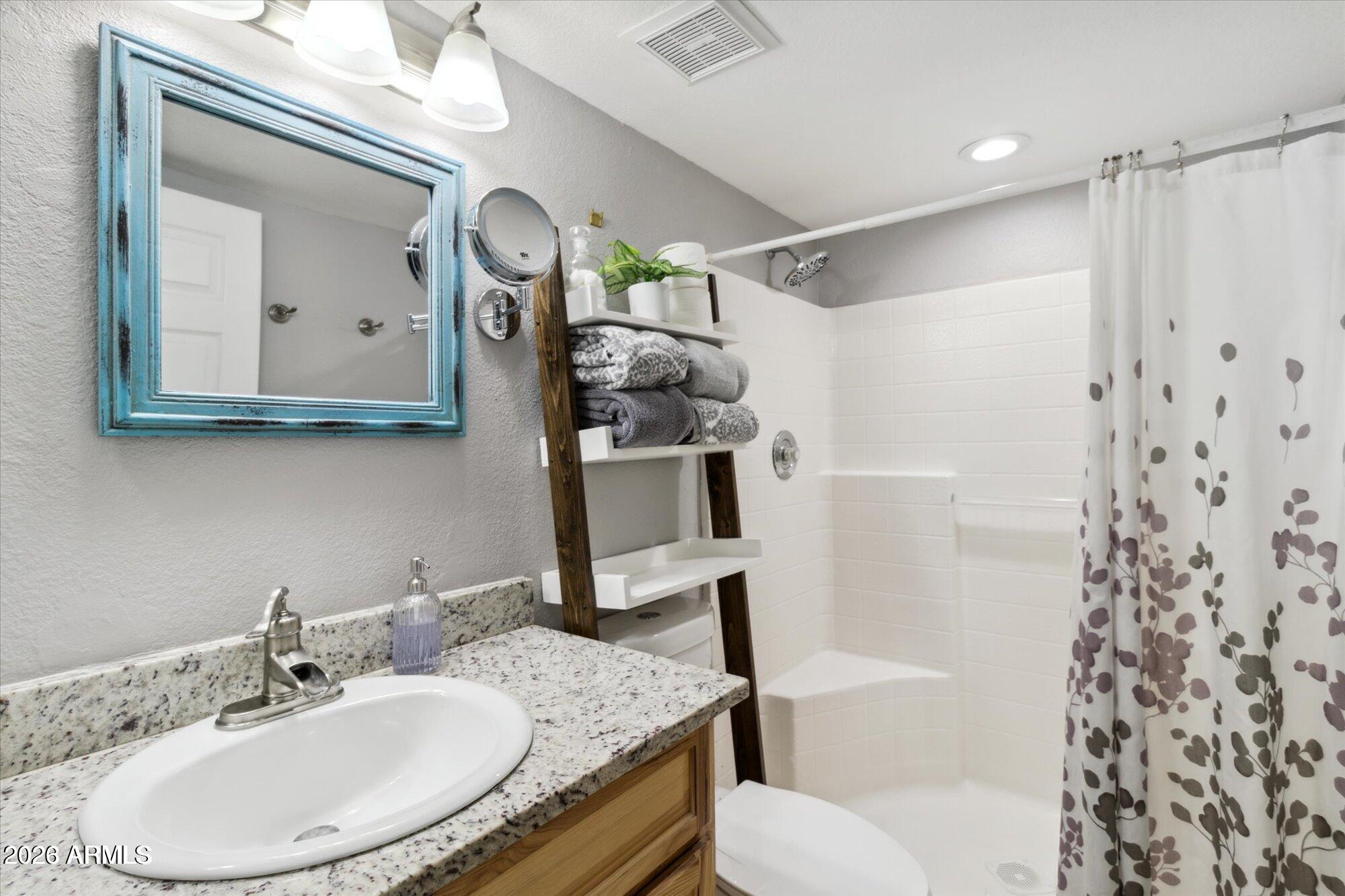 220 N 22ND Place 1011