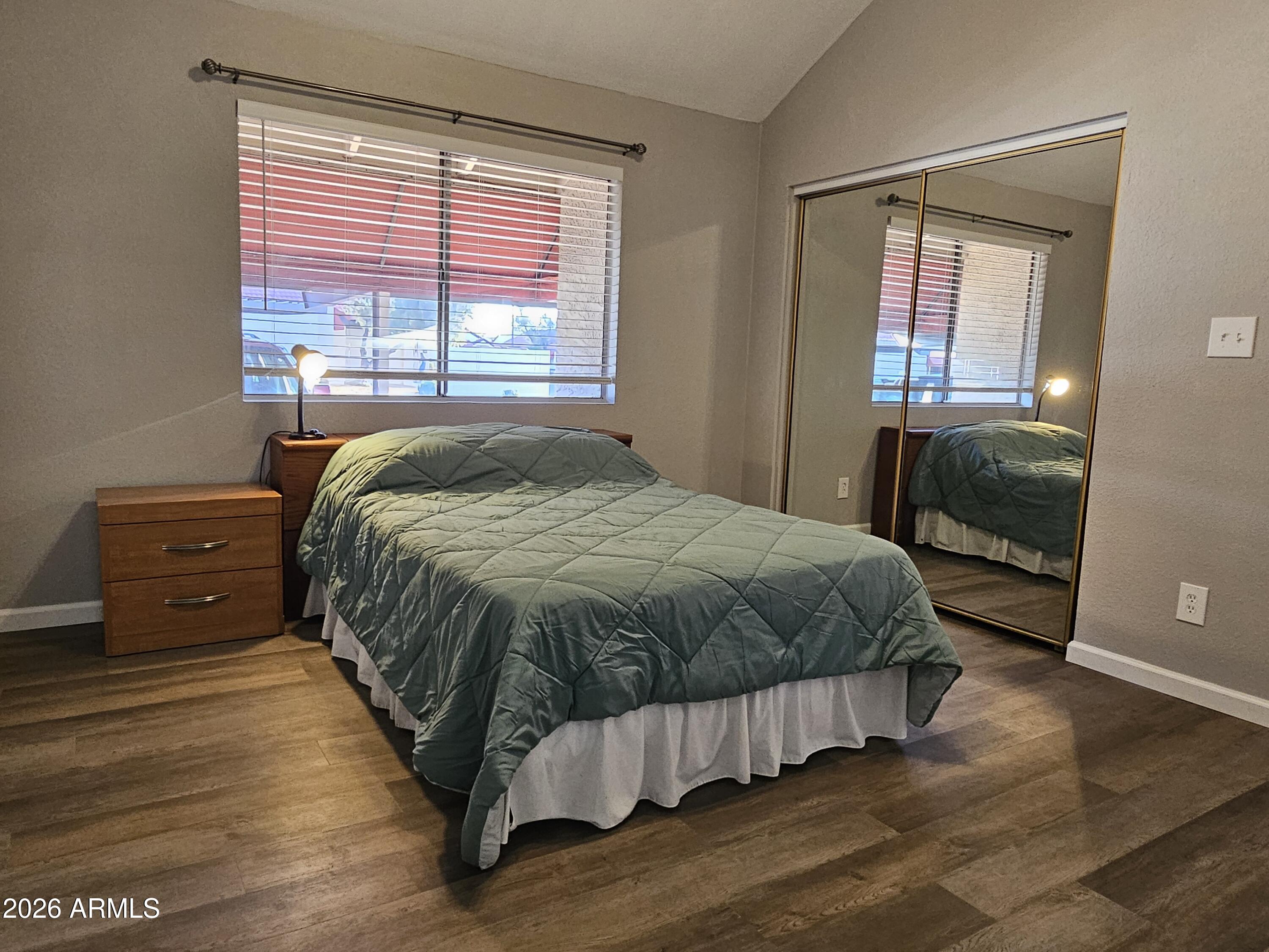 2144 E CENTER Lane 3