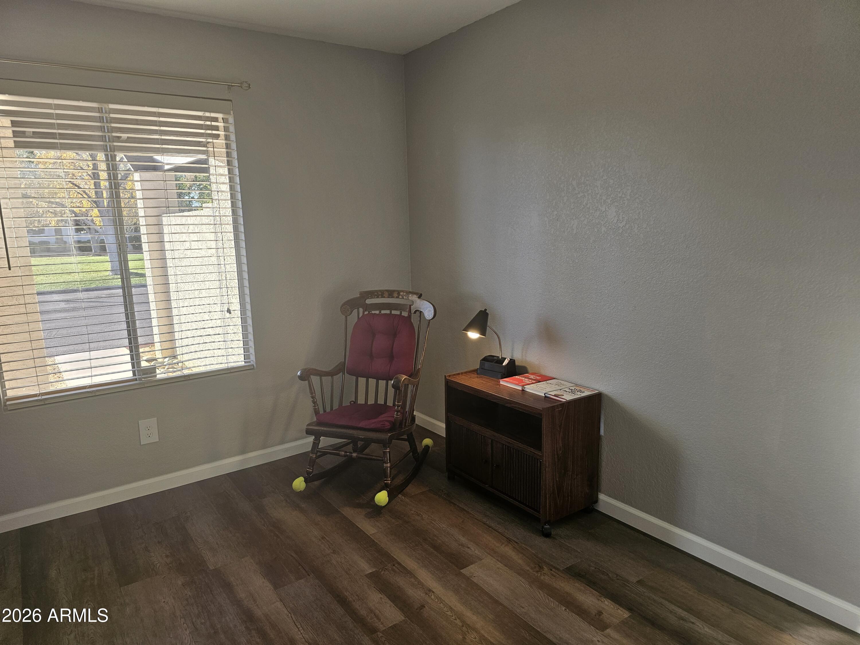 2144 E CENTER Lane 3