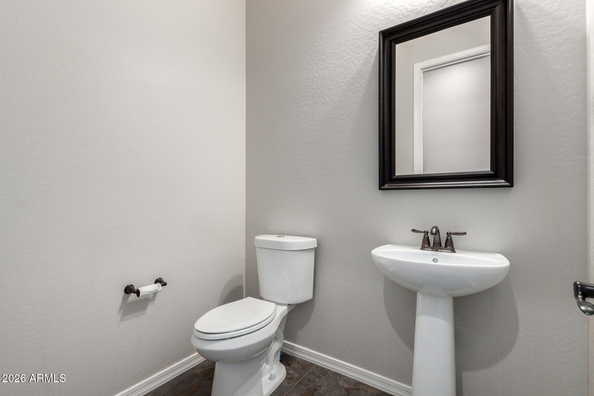 2960 E DERRINGER Way